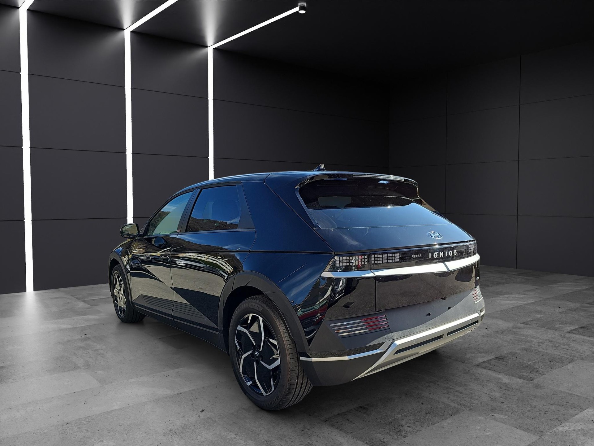HYUNDAI Ioniq 5 Origo 4WD-image-2