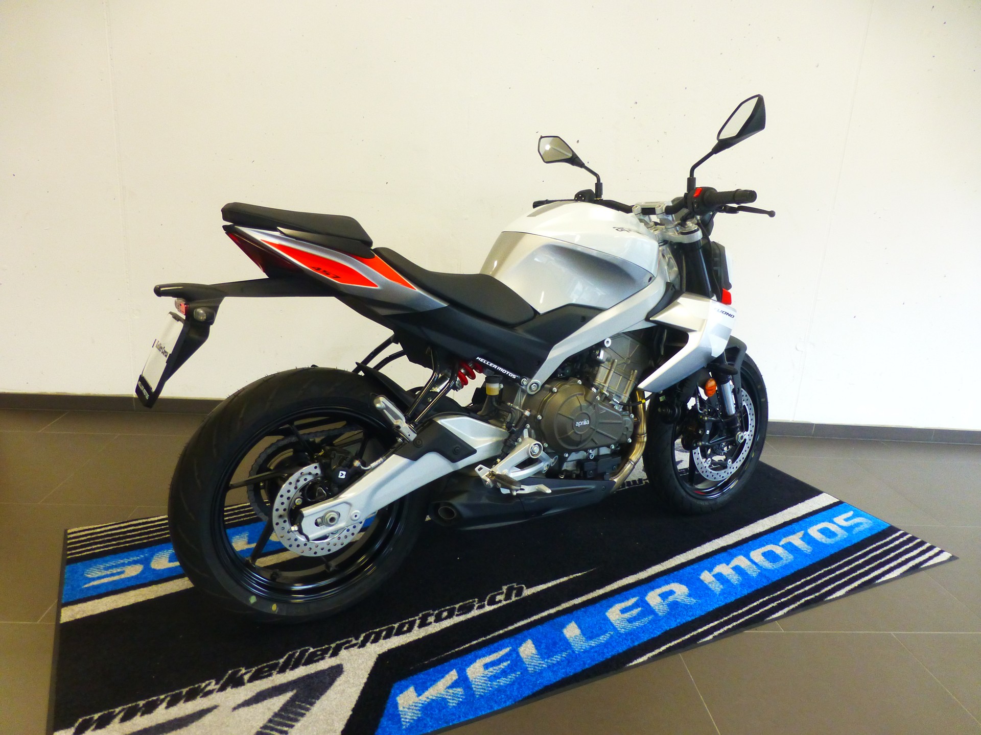 APRILIA Tuono 457 (35kW) E5+-image-13