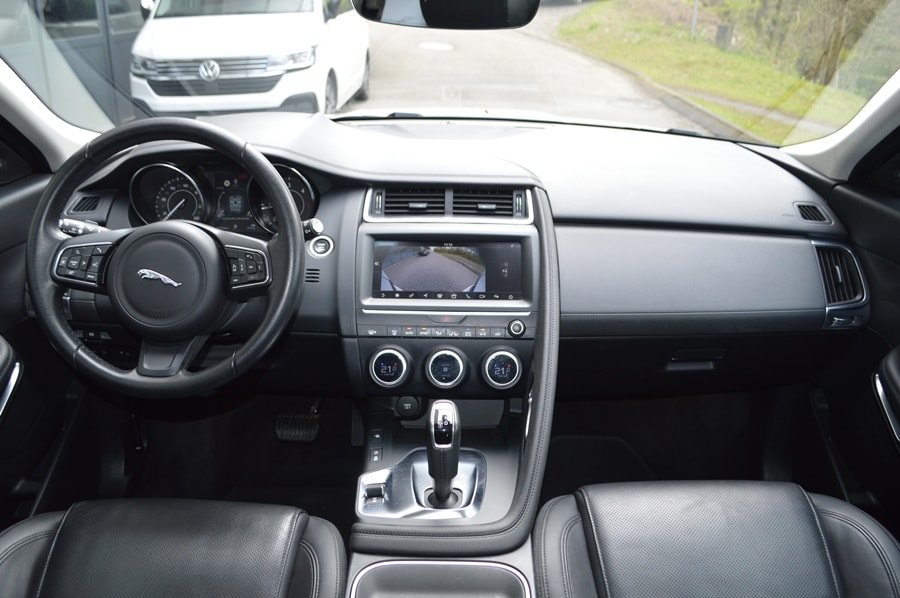 JAGUAR E-Pace 2.0d D150 S AWD Automatik-image-10
