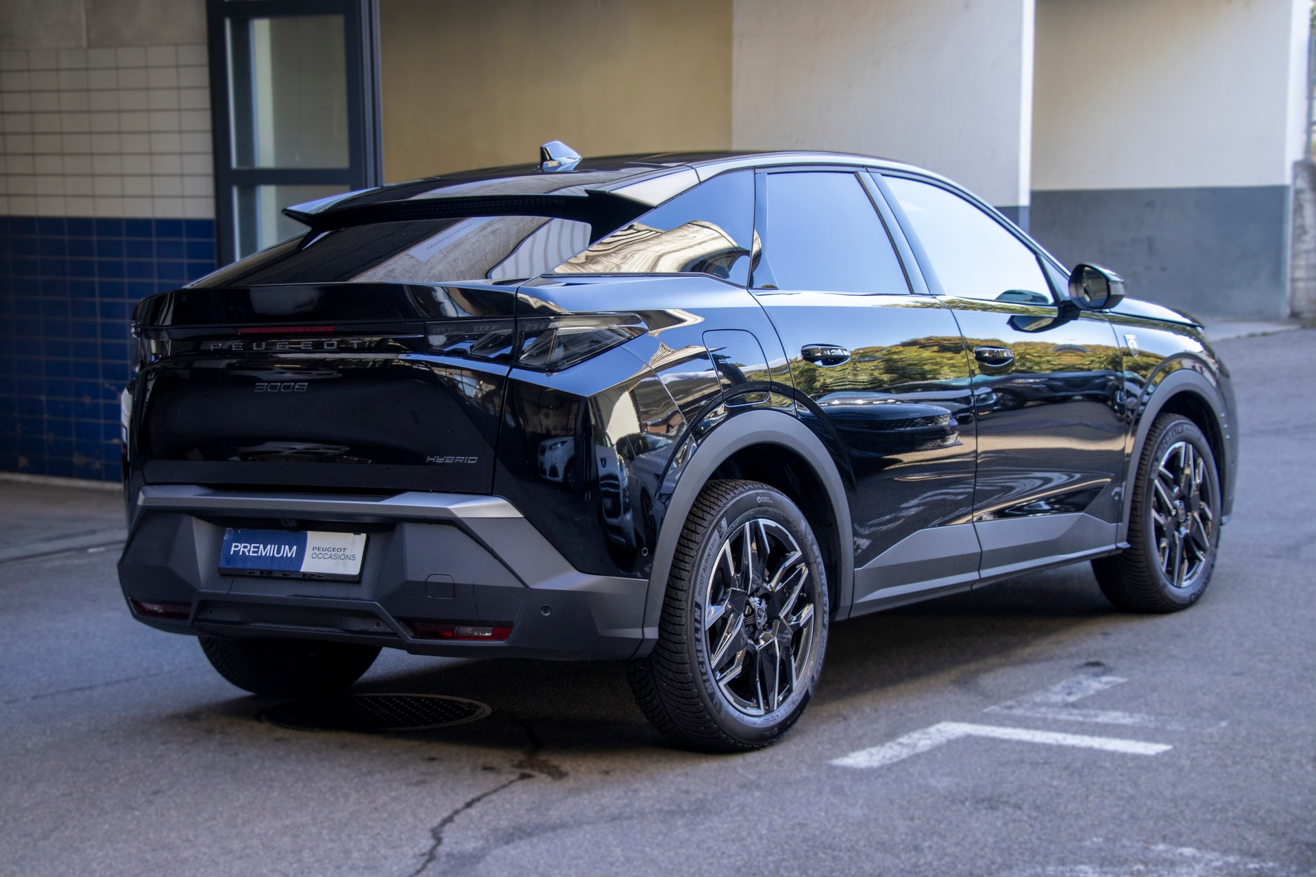 PEUGEOT 3008 145 e-DCS6 Hybrid GT-image-2