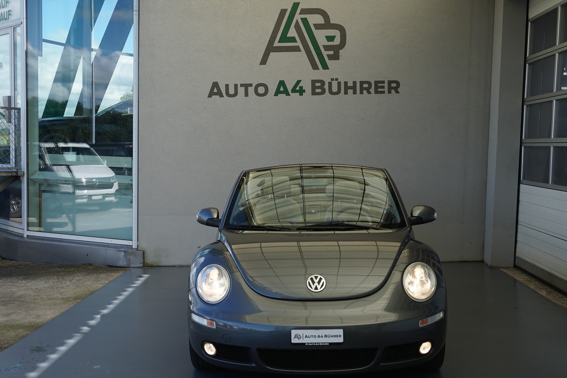 VW Beetle 1.8 Turbo Sixty Cabriolet 150PA-image-15