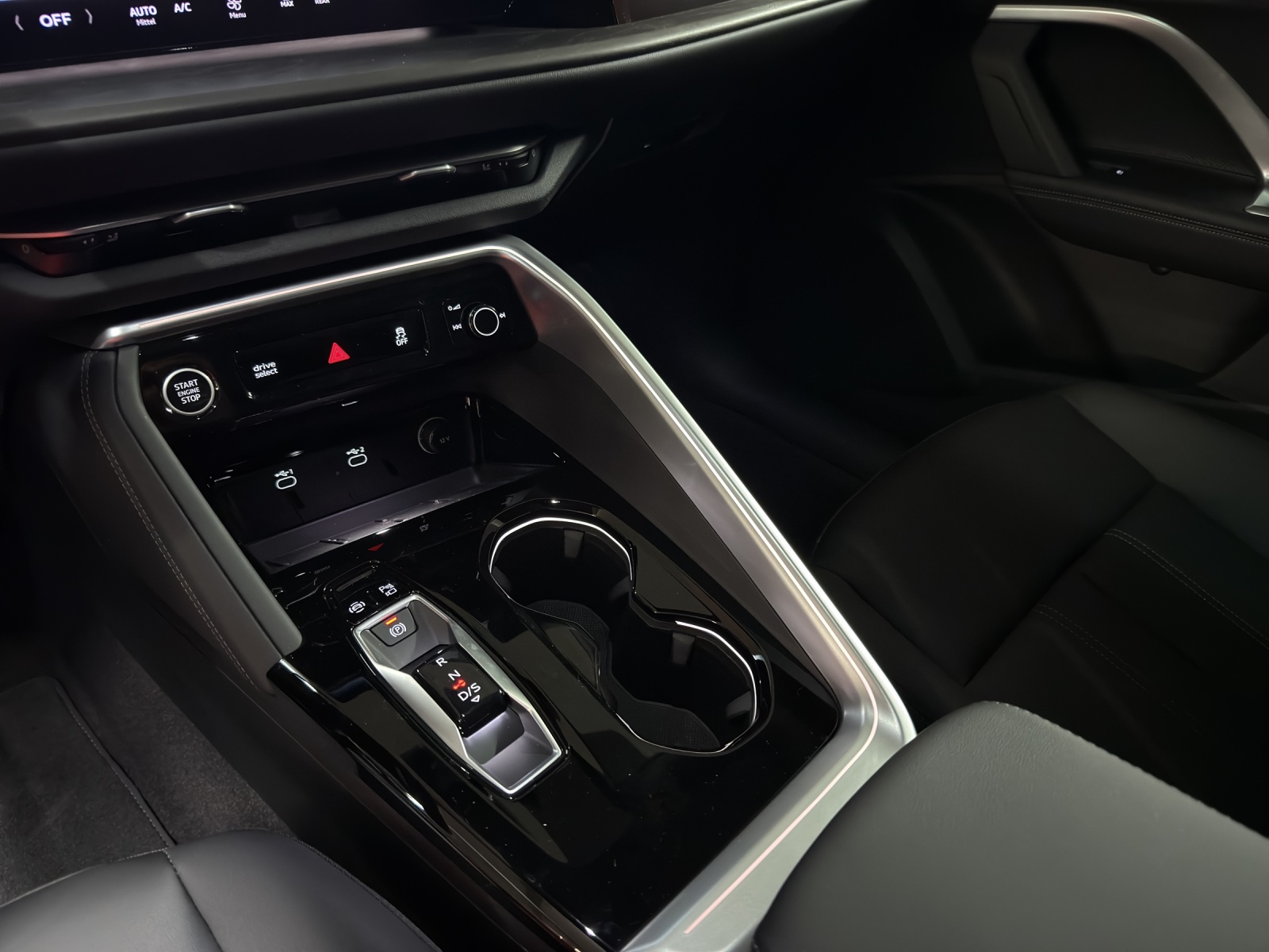 AUDI Q5 TFSI quatto 150 kW S-tronic-image-11