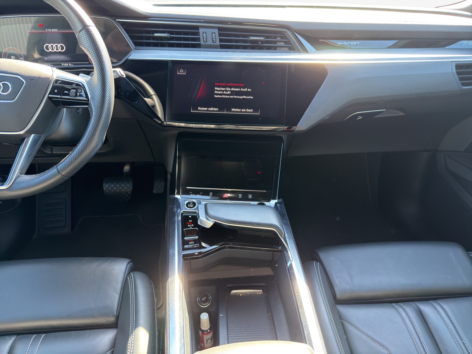 AUDI e-tron 50 Attraction quattro-image-11