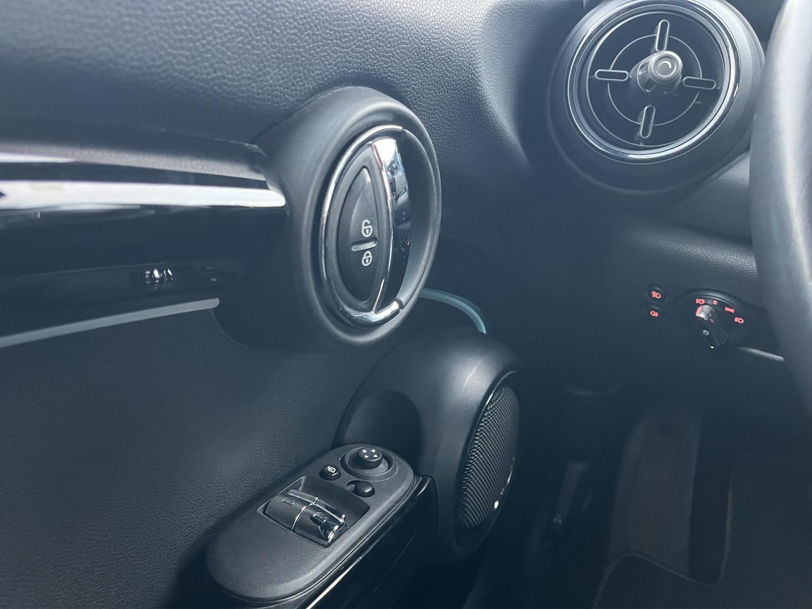 MINI Cooper SE (CH)-image-17