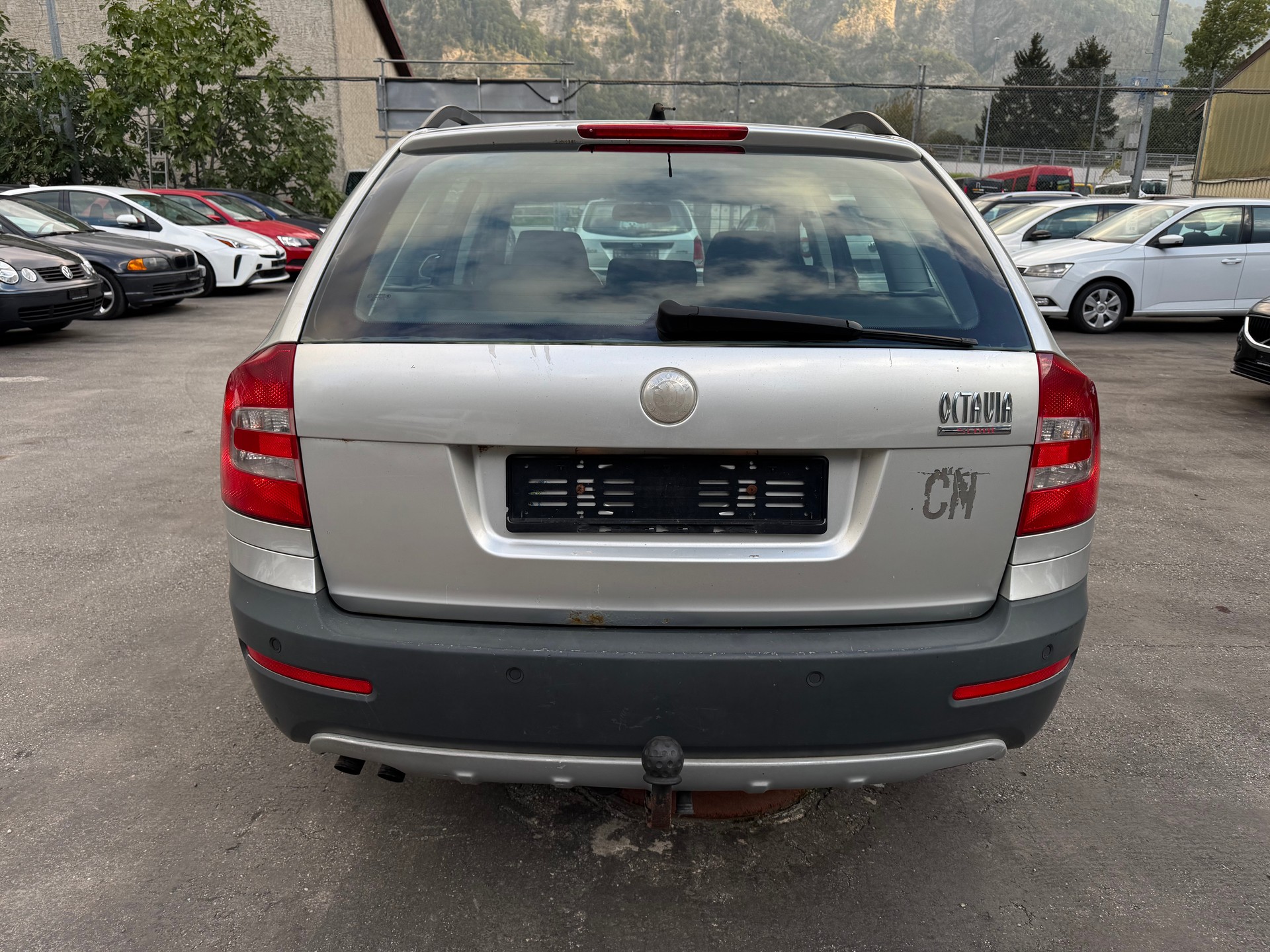 SKODA Octavia Scout 2.0 FSI 4x4-image-4