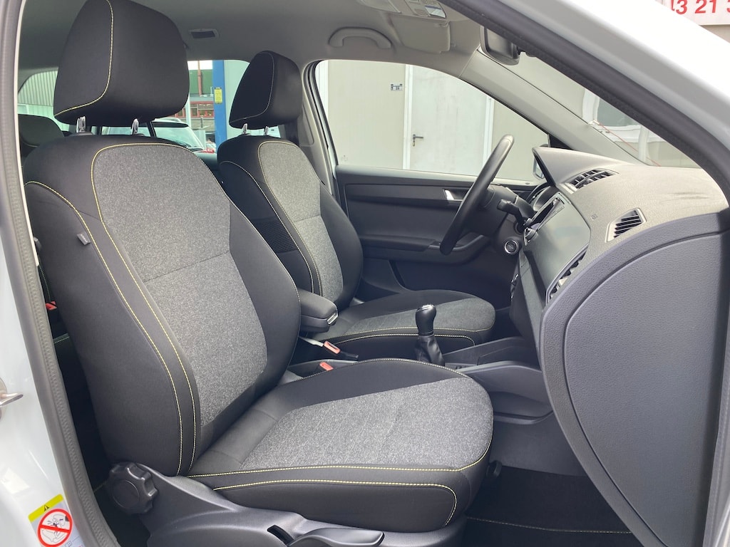 SKODA Fabia Combi 1.0 TSI Soleil-image-7
