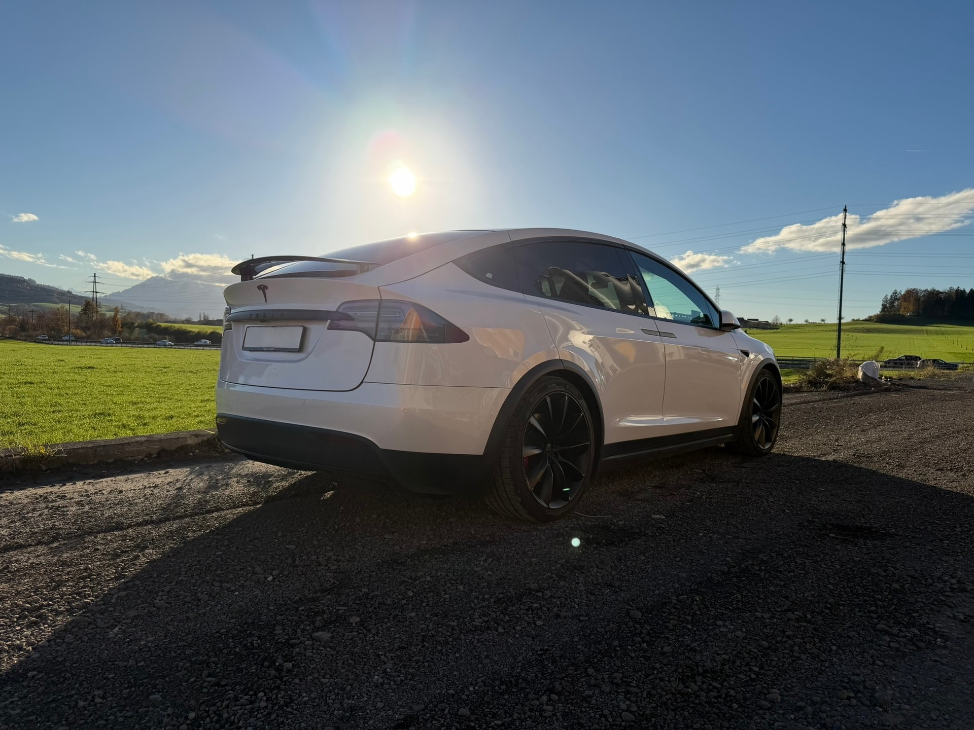 TESLA Model X Ludicrous Performance-image-7