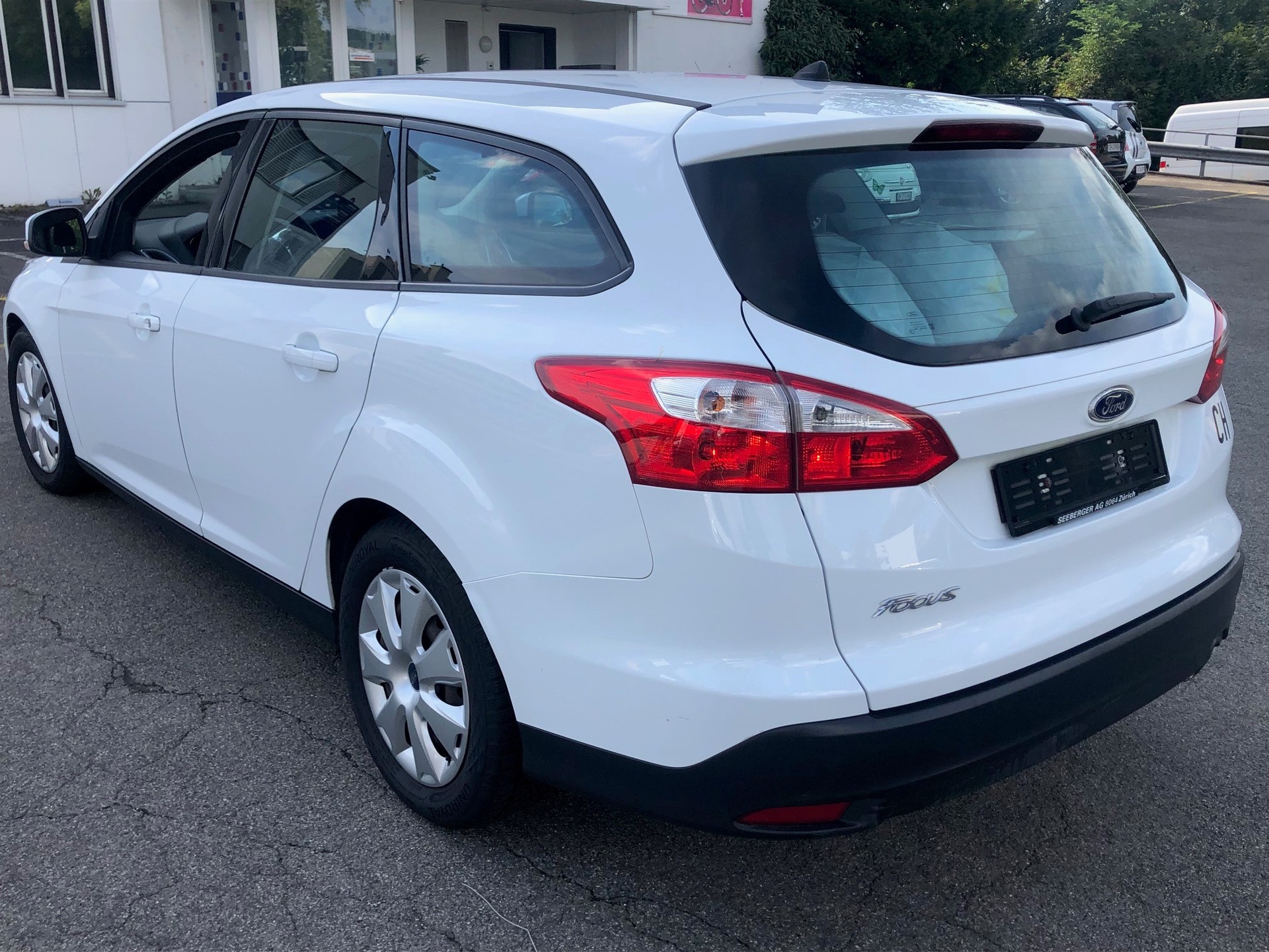 FORD Focus 2.0 TDCi Trend PowerShift-image-1