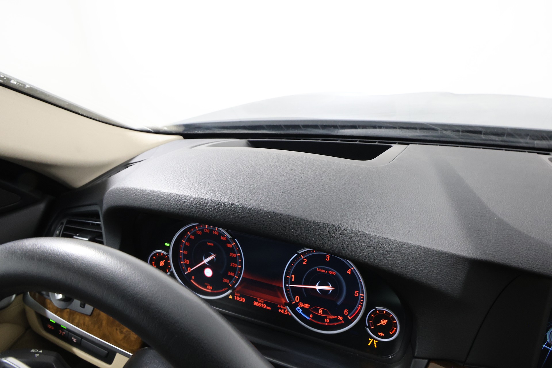 BMW 535d xDrive Steptronic-image-16
