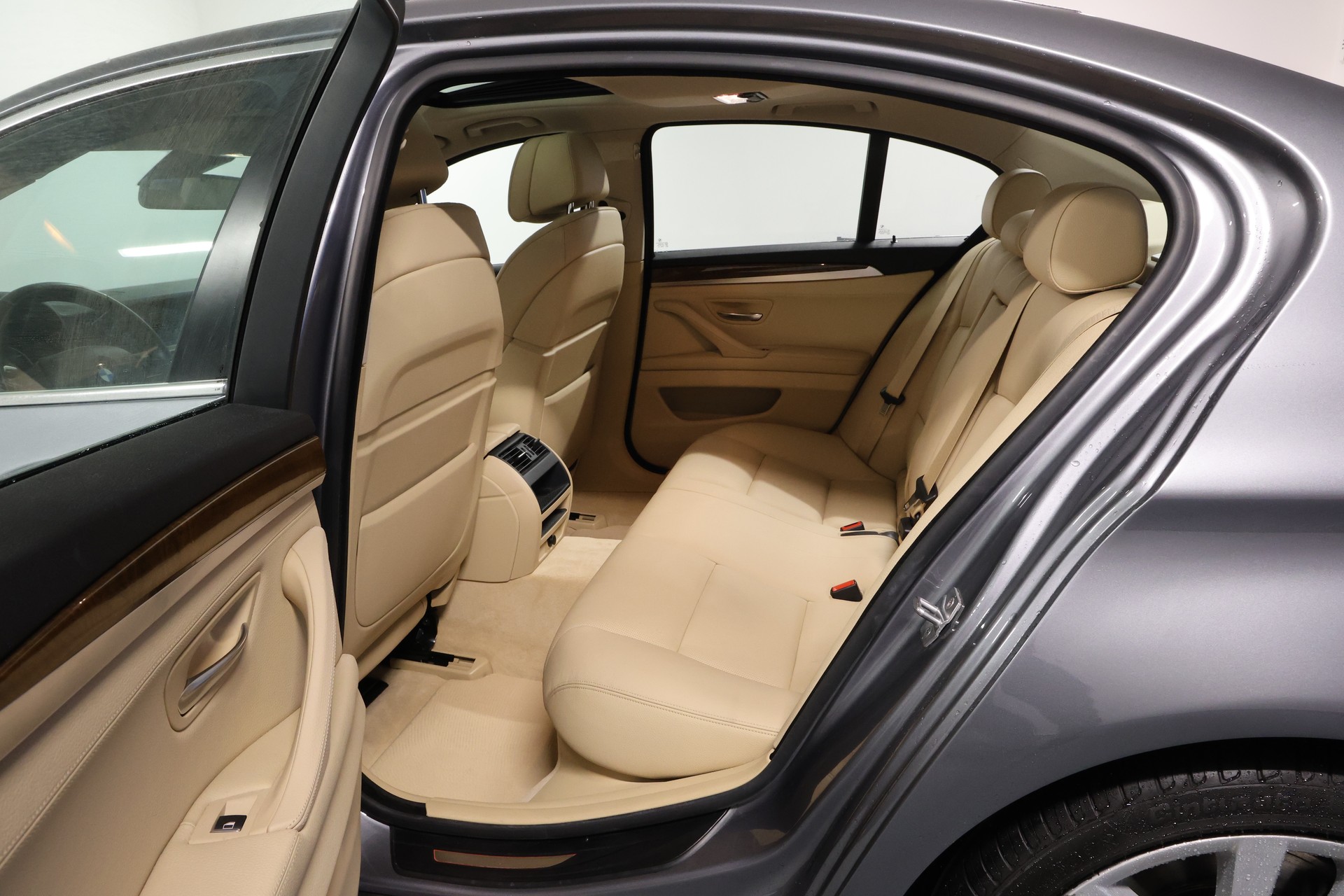 BMW 535d xDrive Steptronic-image-14