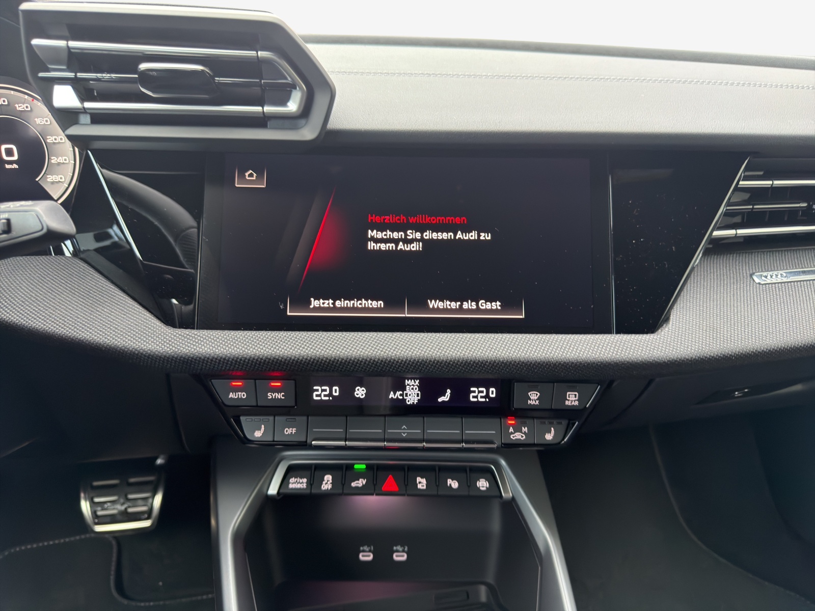 AUDI A3 Sportback 40 TFSI e Attraction S-tronic-image-10
