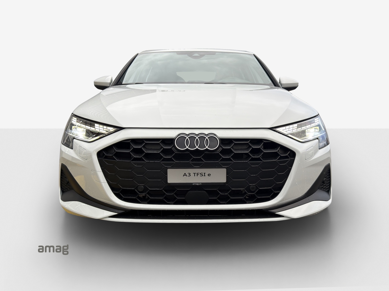 AUDI A3 Sportback 40 TFSI e Attraction S-tronic-image-6