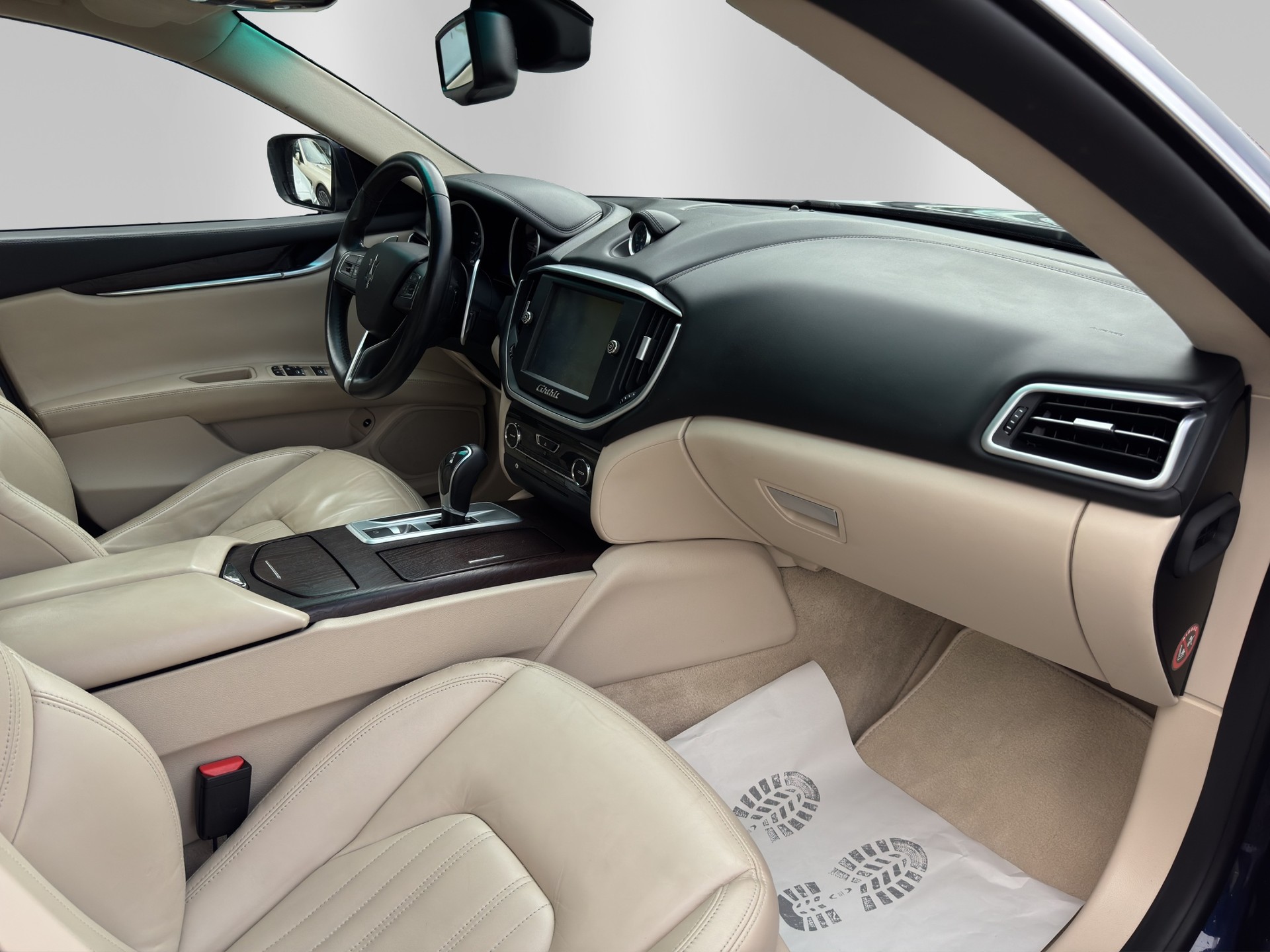 MASERATI Ghibli S Q4 3.0 V6 Automatica-image-13