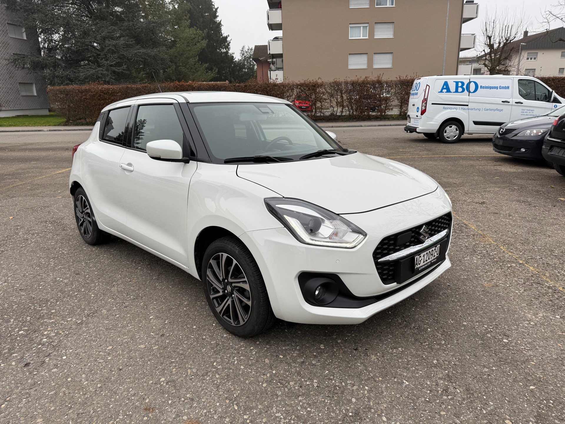 SUZUKI Swift 1.2 Generation Hybrid-image-0