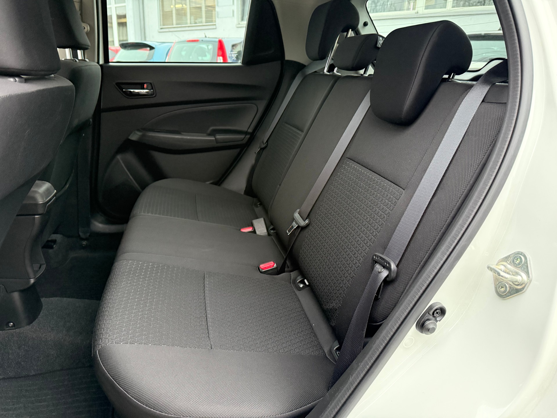 SUZUKI Swift 1.2 Generation Hybrid-image-10