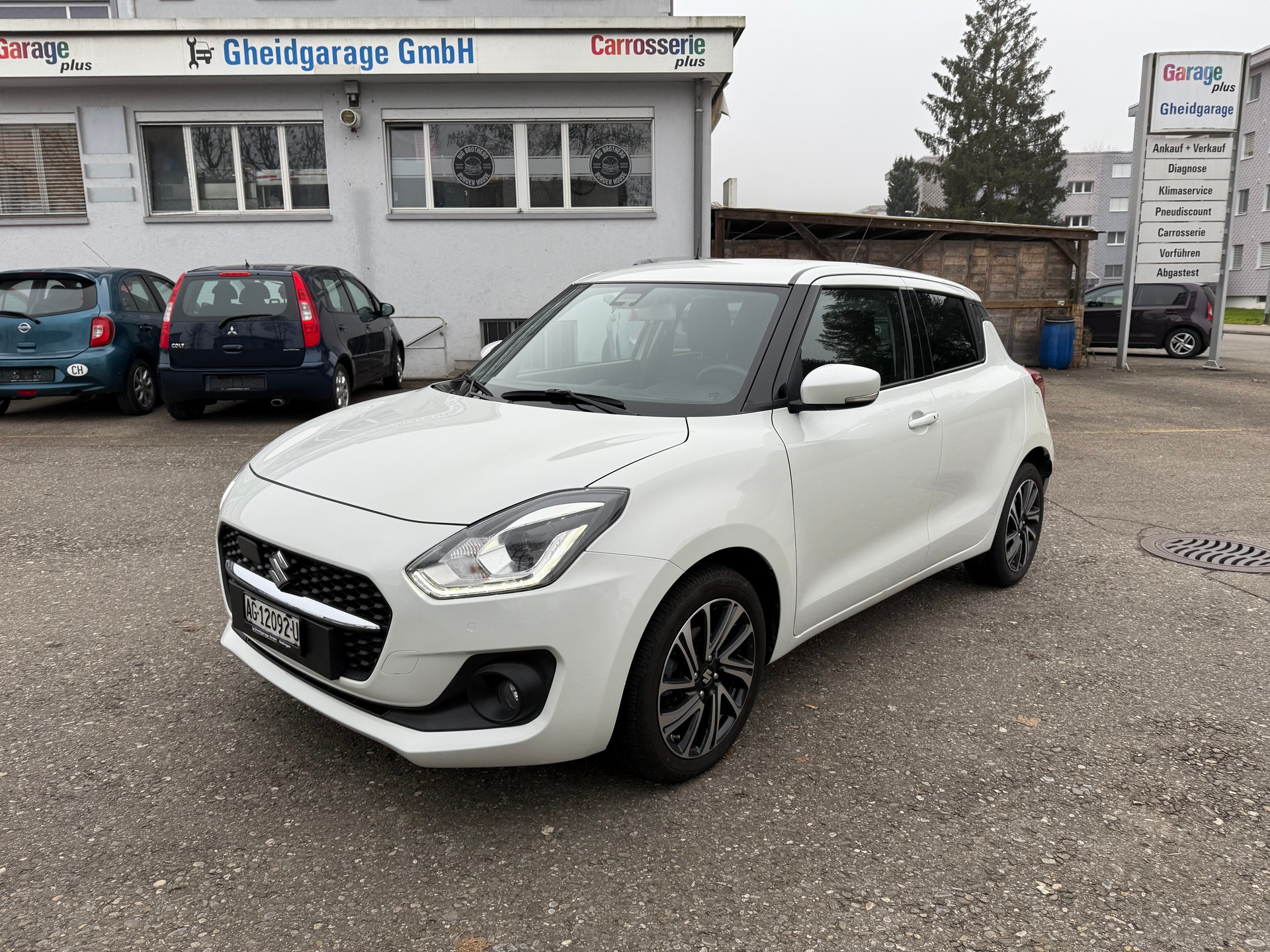 SUZUKI Swift 1.2 Generation Hybrid-image-1