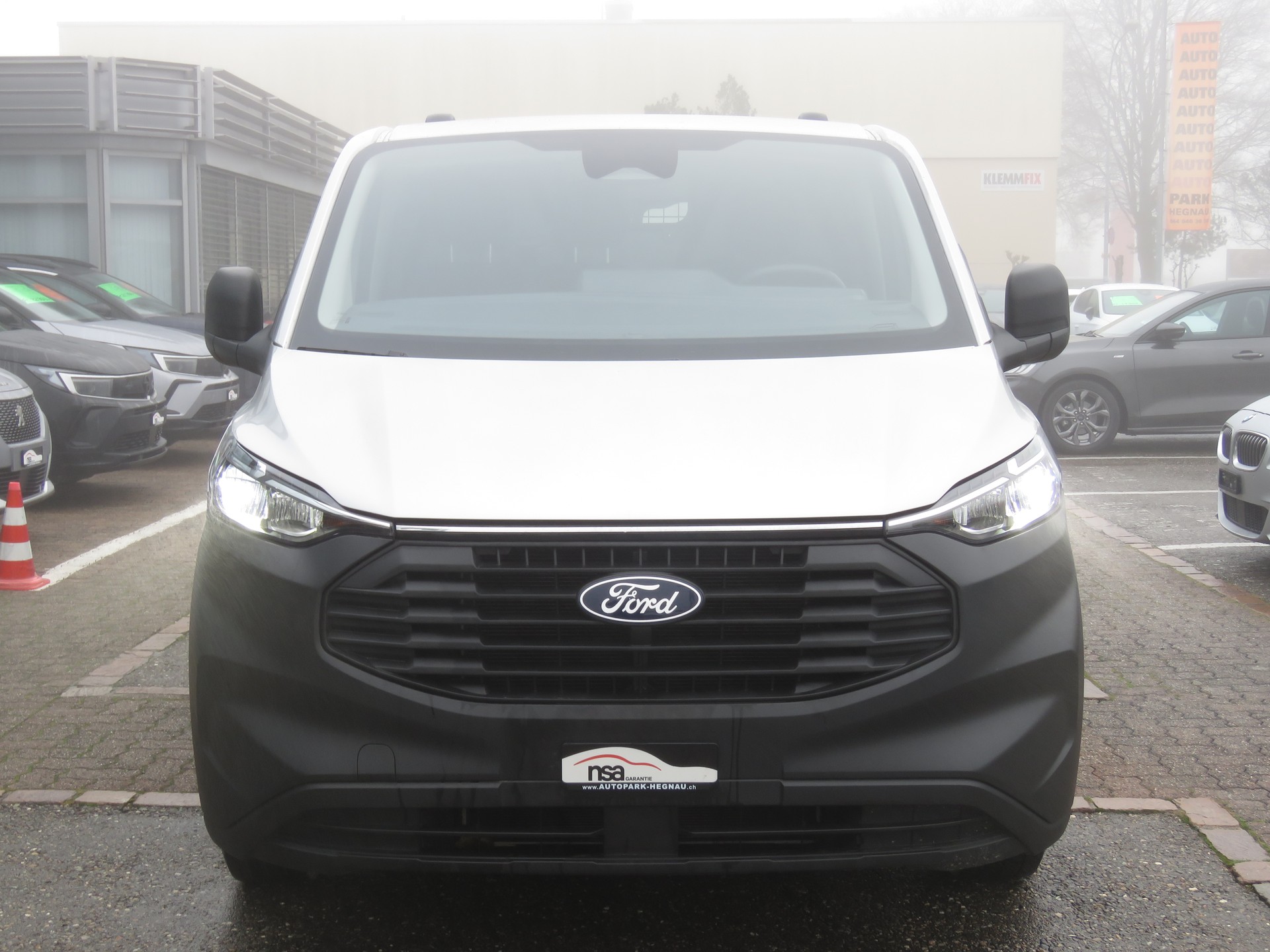 FORD Transit Custom Van 280 L1H1 Trend (NL 864 kg)-showroom-element-1