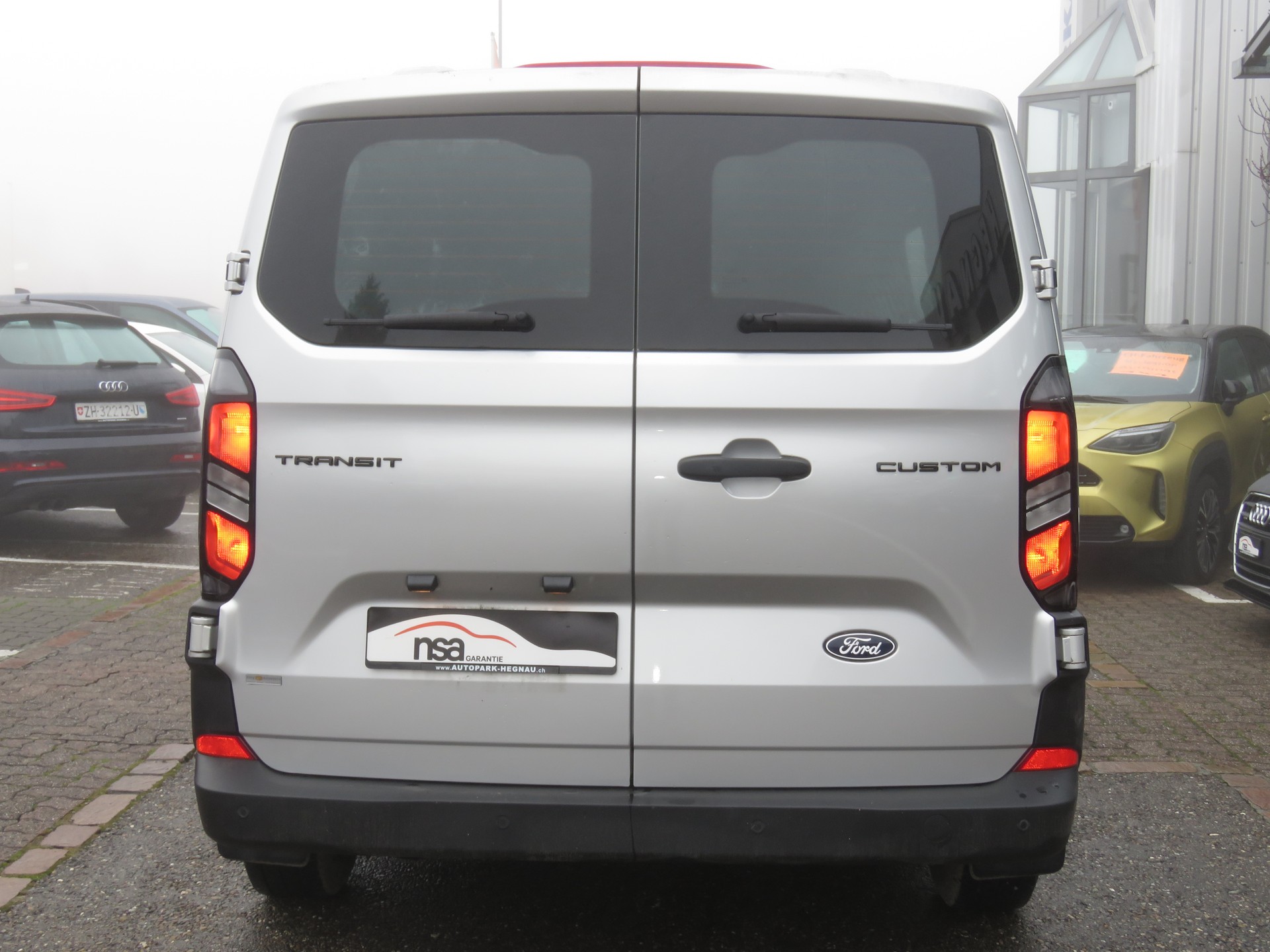 FORD Transit Custom Van 280 L1H1 Trend (NL 864 kg)-image-4