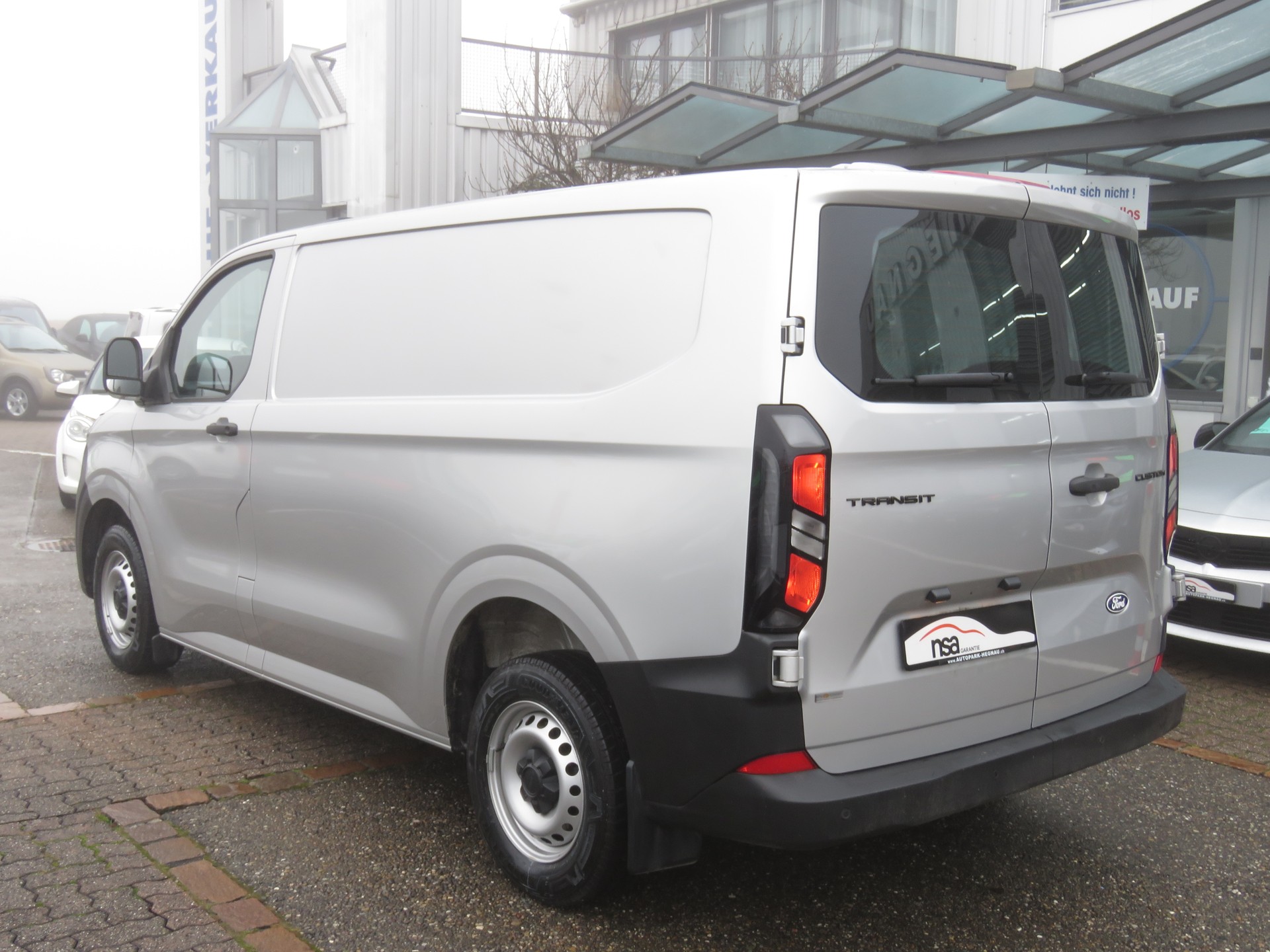 FORD Transit Custom Van 280 L1H1 Trend (NL 864 kg)-image-5