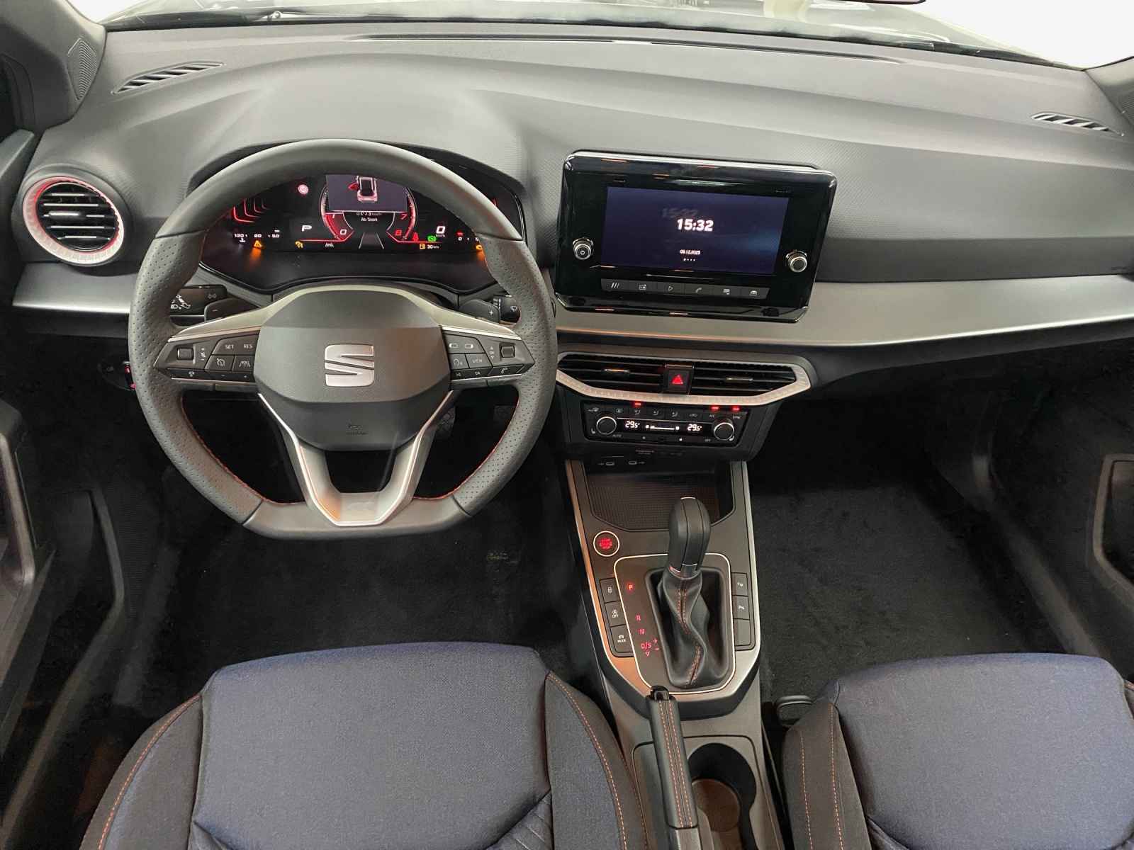 SEAT Arona 1.0 TSI Eco FR DSG-image-8