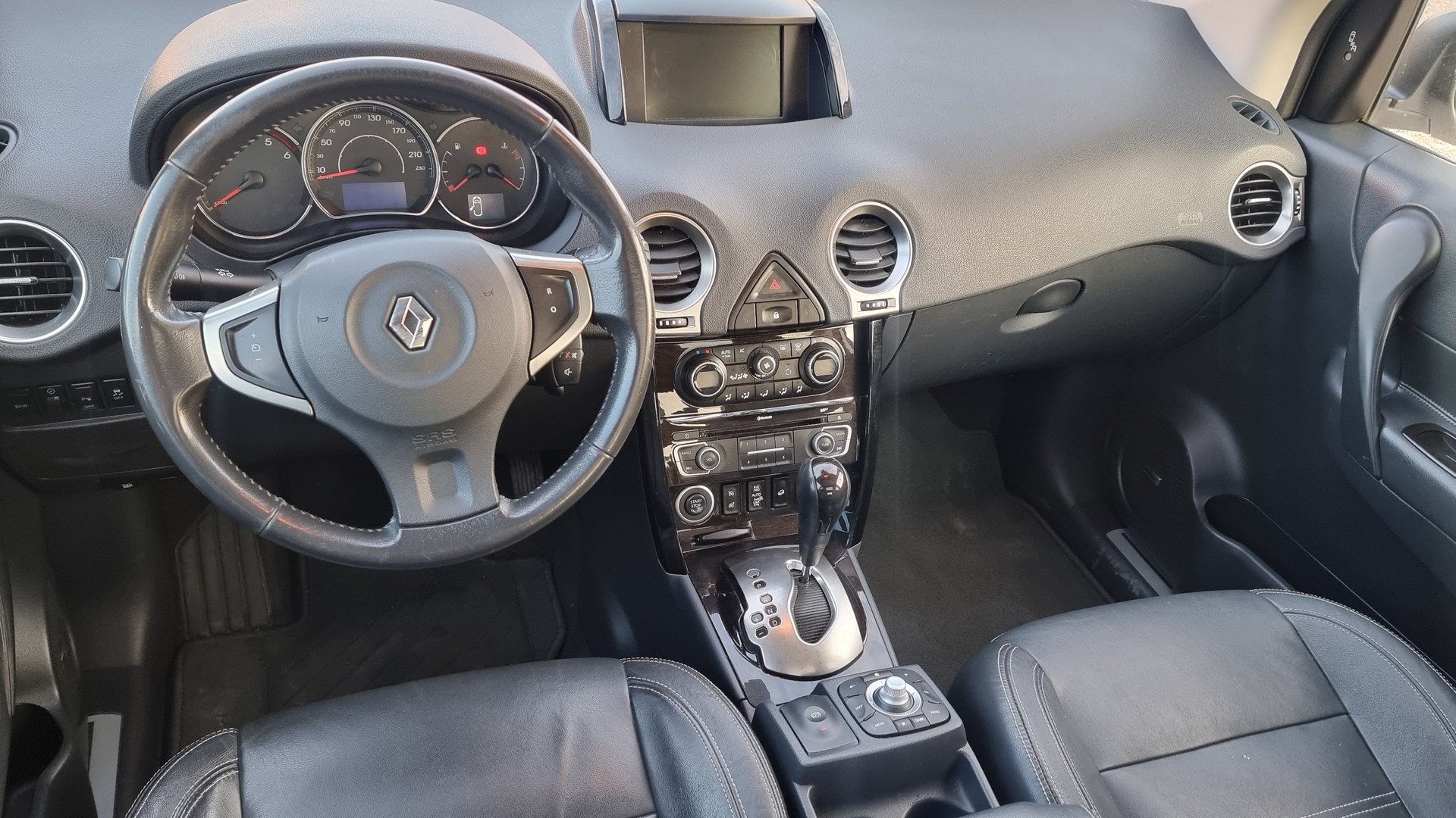 RENAULT Koleos 2.0 dCi Exception 4x4 Automatic-image-7