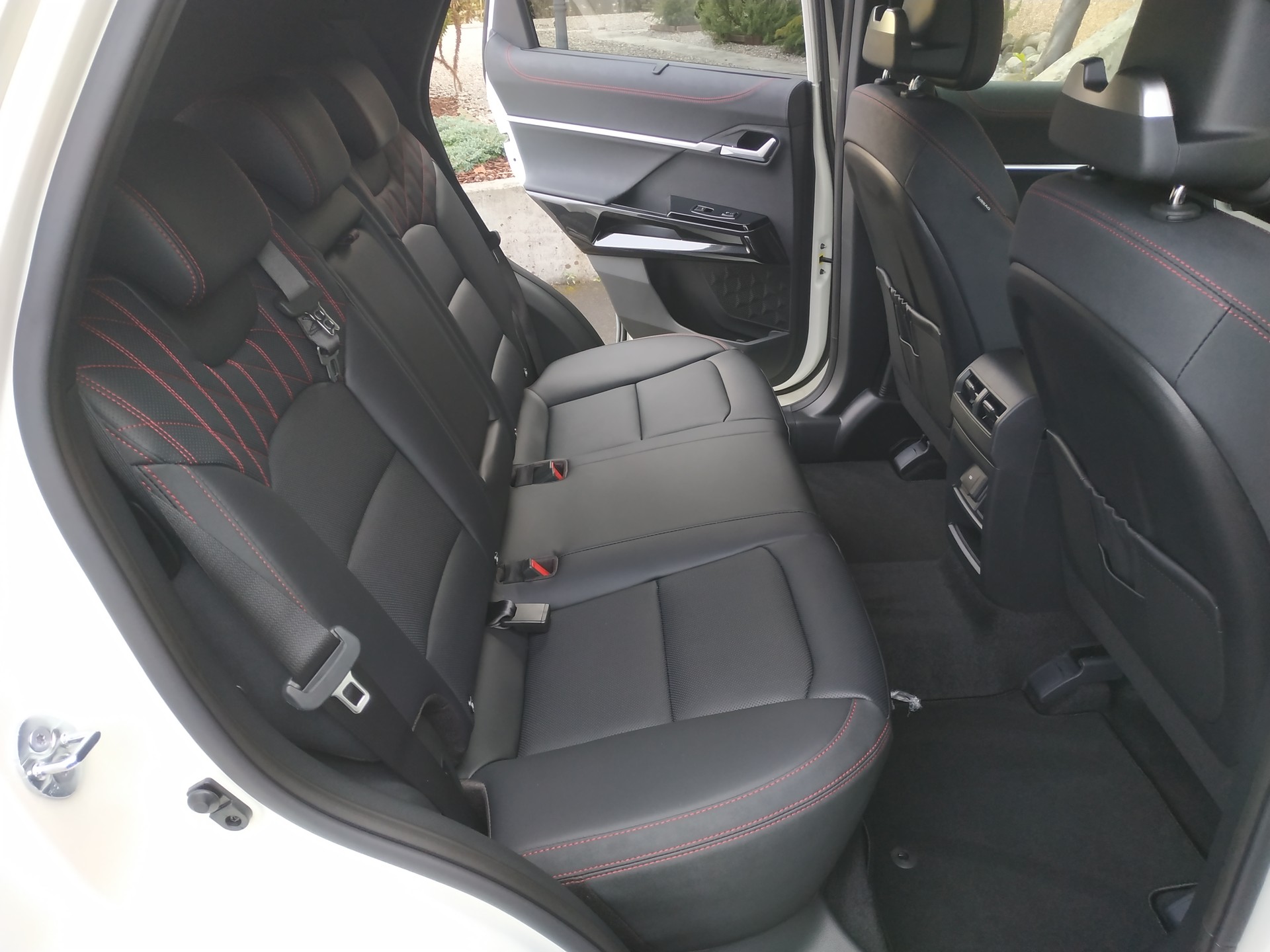 KGM-SsangYong Actyon 1.5 T GDI Hybrid Titanium Automat-image-21