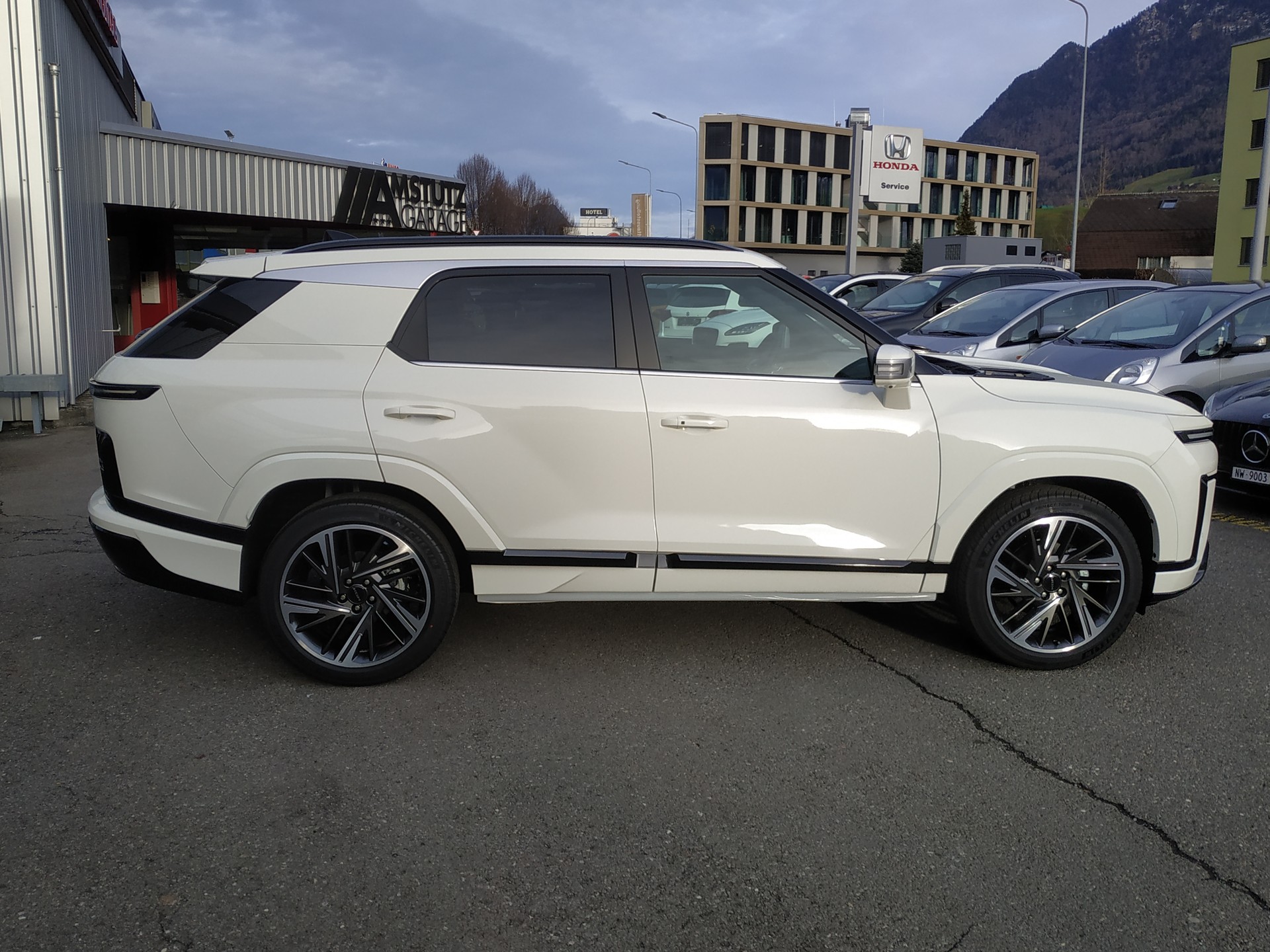 KGM-SsangYong Actyon 1.5 T GDI Hybrid Titanium Automat-image-5
