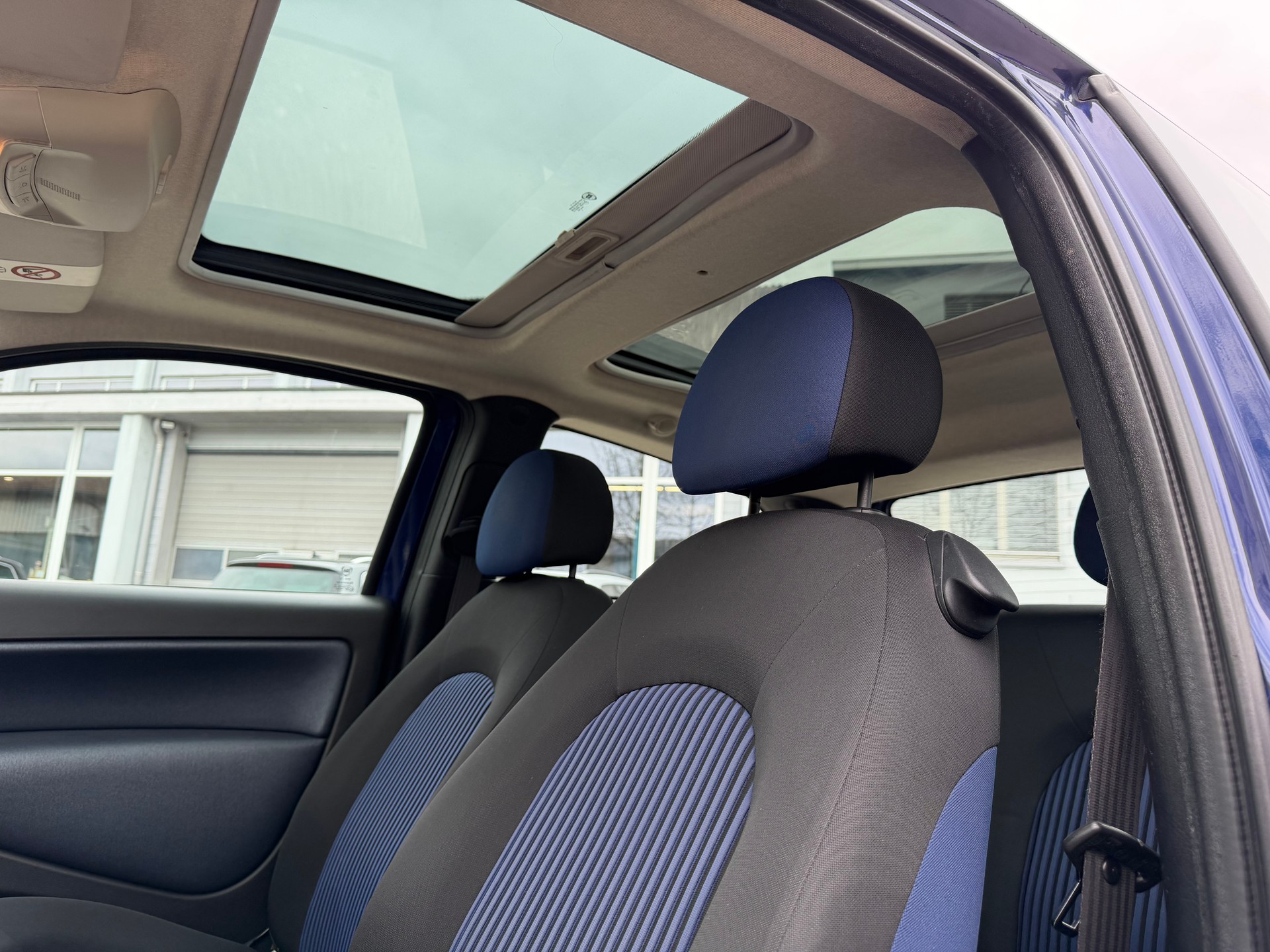 LANCIA Ypsilon 1.4 16V Platino-image-5
