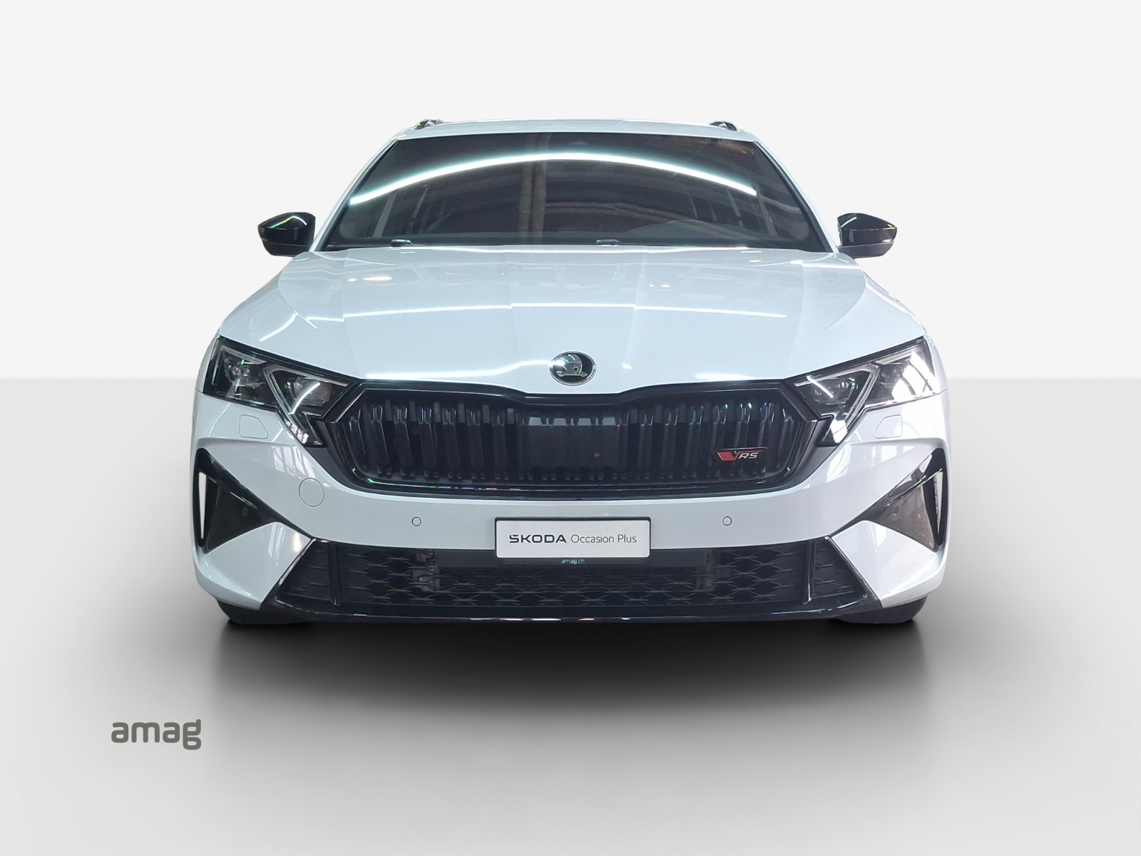 SKODA Octavia Combi 2.0 TSI DSG RS-image-6