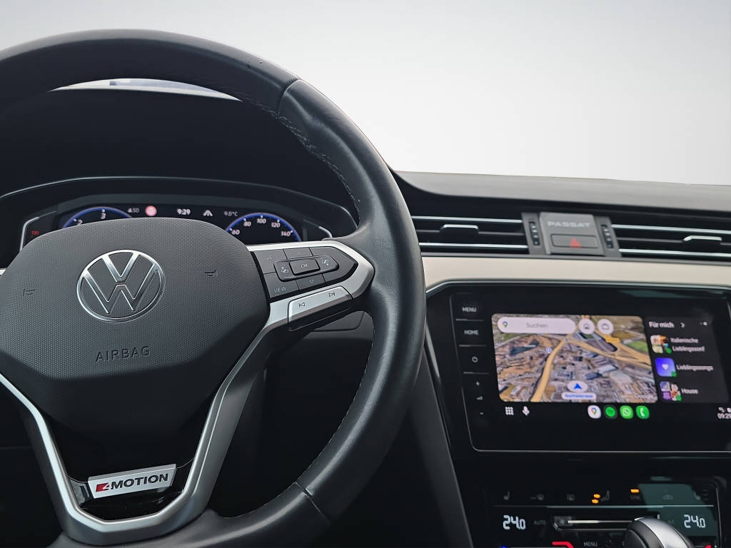 VW Passat 2.0 TDI 200 Elegance 75th Edition 4m-image-13