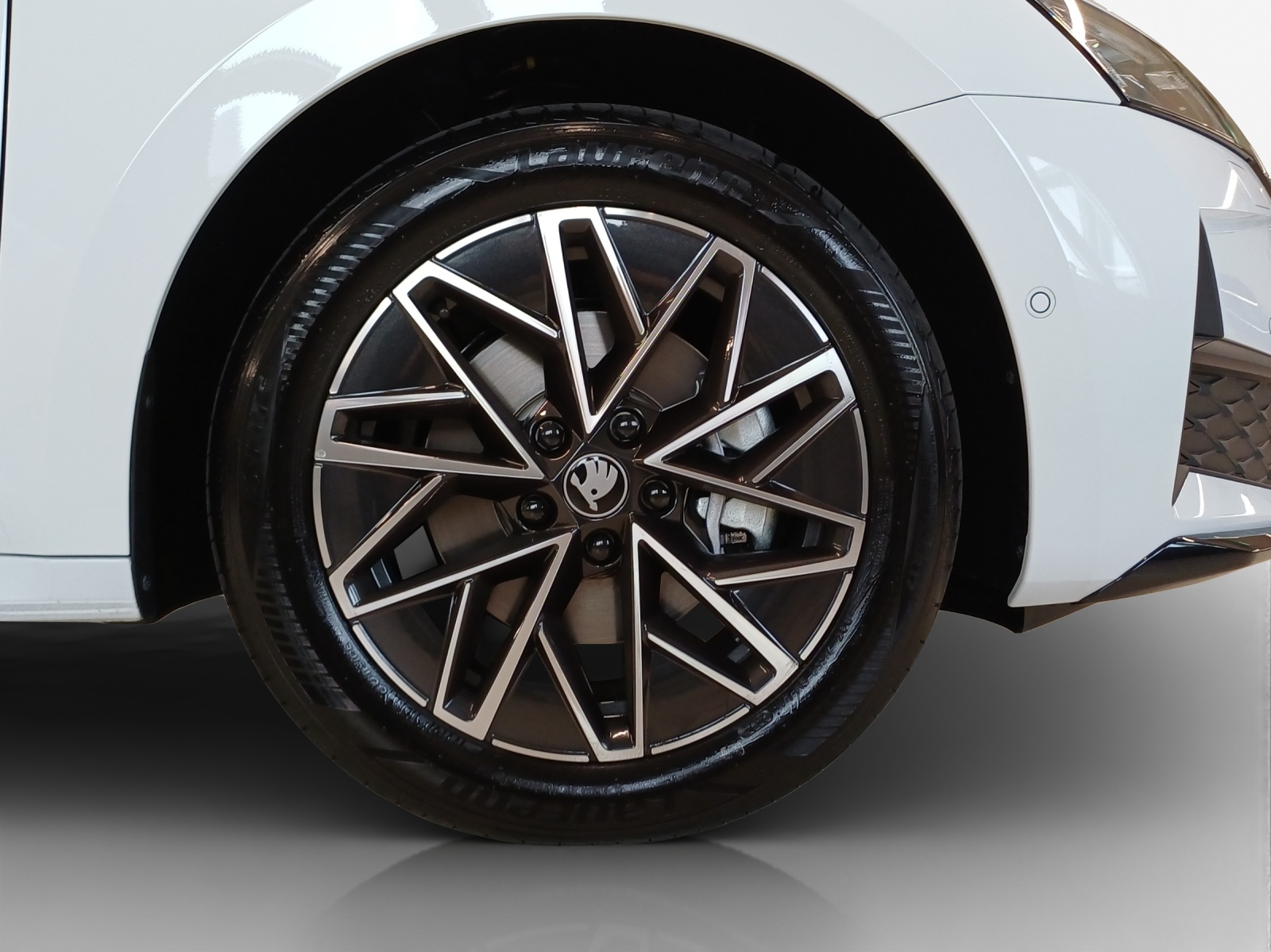 SKODA Octavia Combi 2.0 TSI DSG Sport Line 4x4-image-14