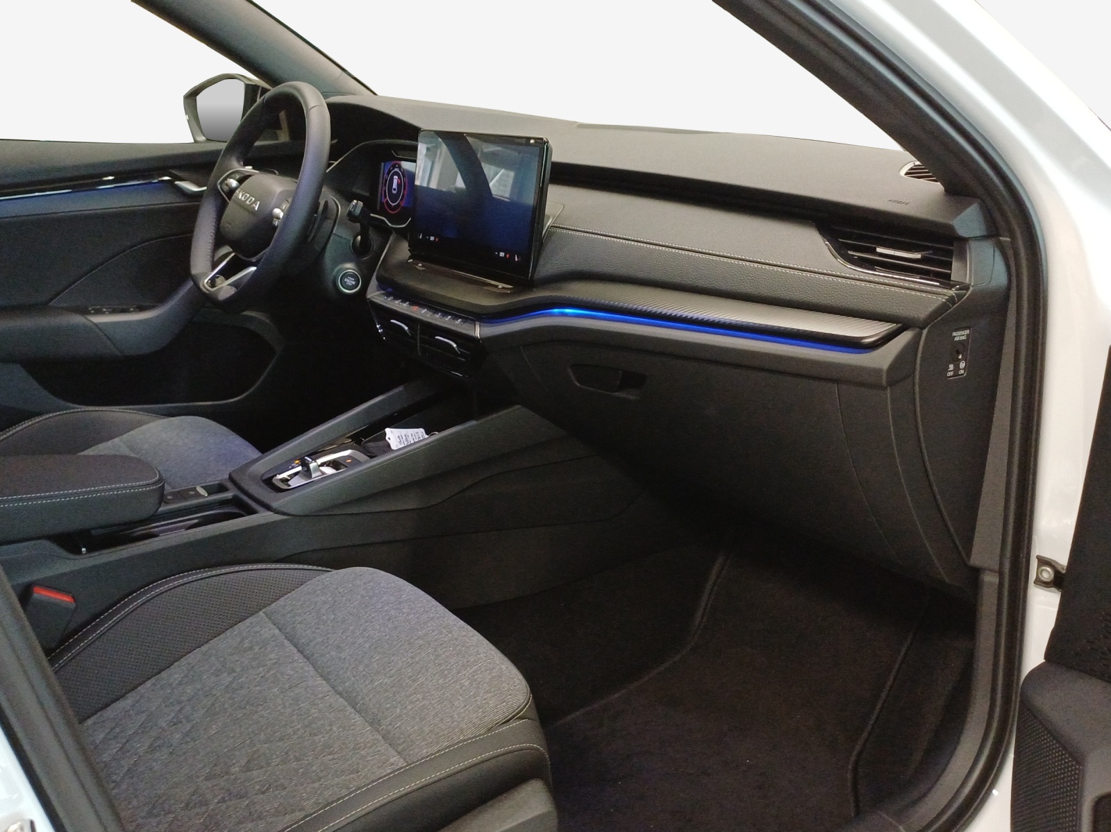SKODA Octavia Combi 2.0 TSI DSG Sport Line 4x4-image-13