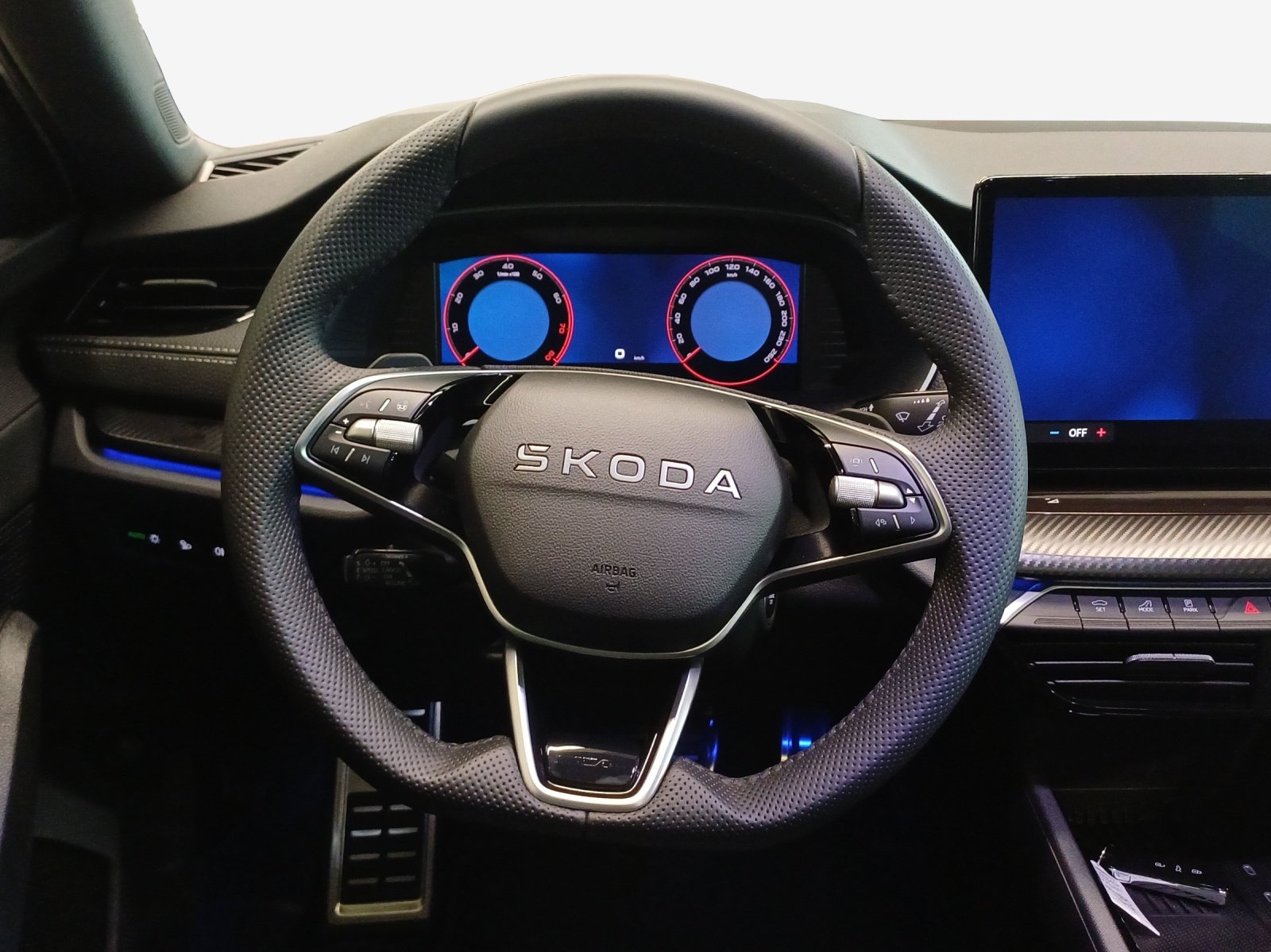 SKODA Octavia Combi 2.0 TSI DSG Sport Line 4x4-image-9