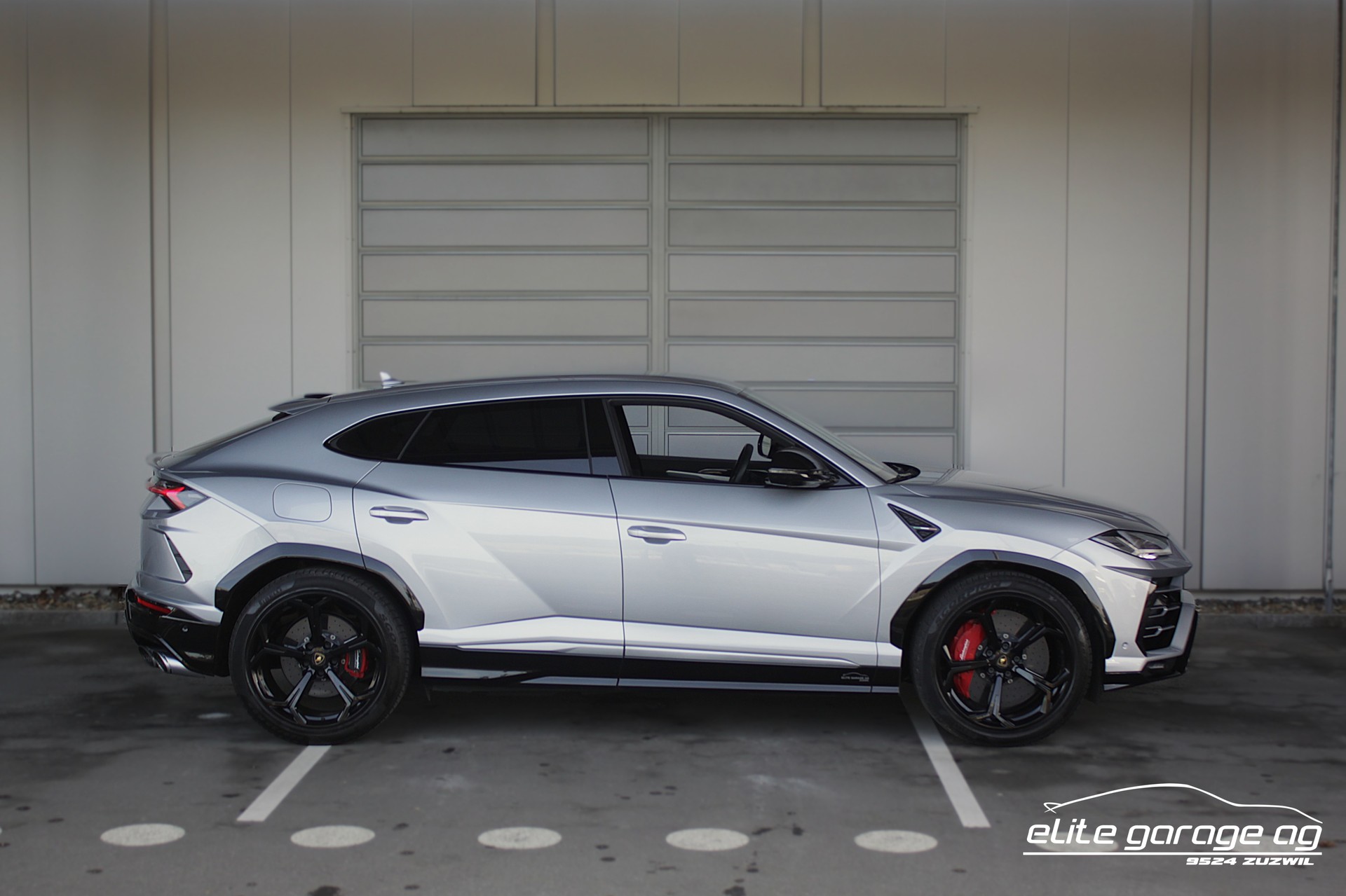 LAMBORGHINI Urus E-Gear-image-5