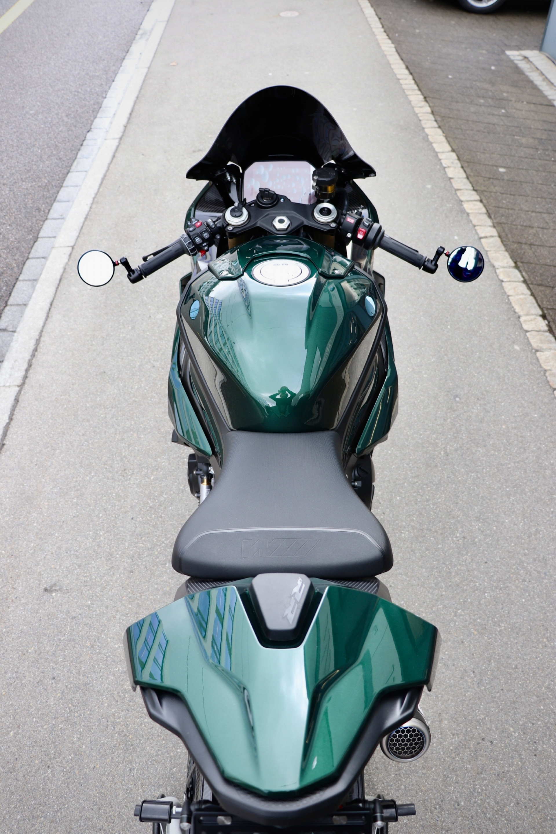 BMW S 1000 RR-image-4