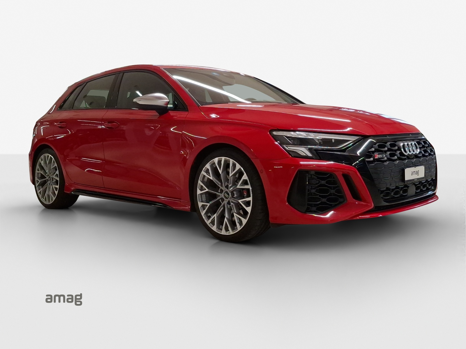 AUDI RS3 Sportback 2.5 TSI quattro S-tronic-image-5