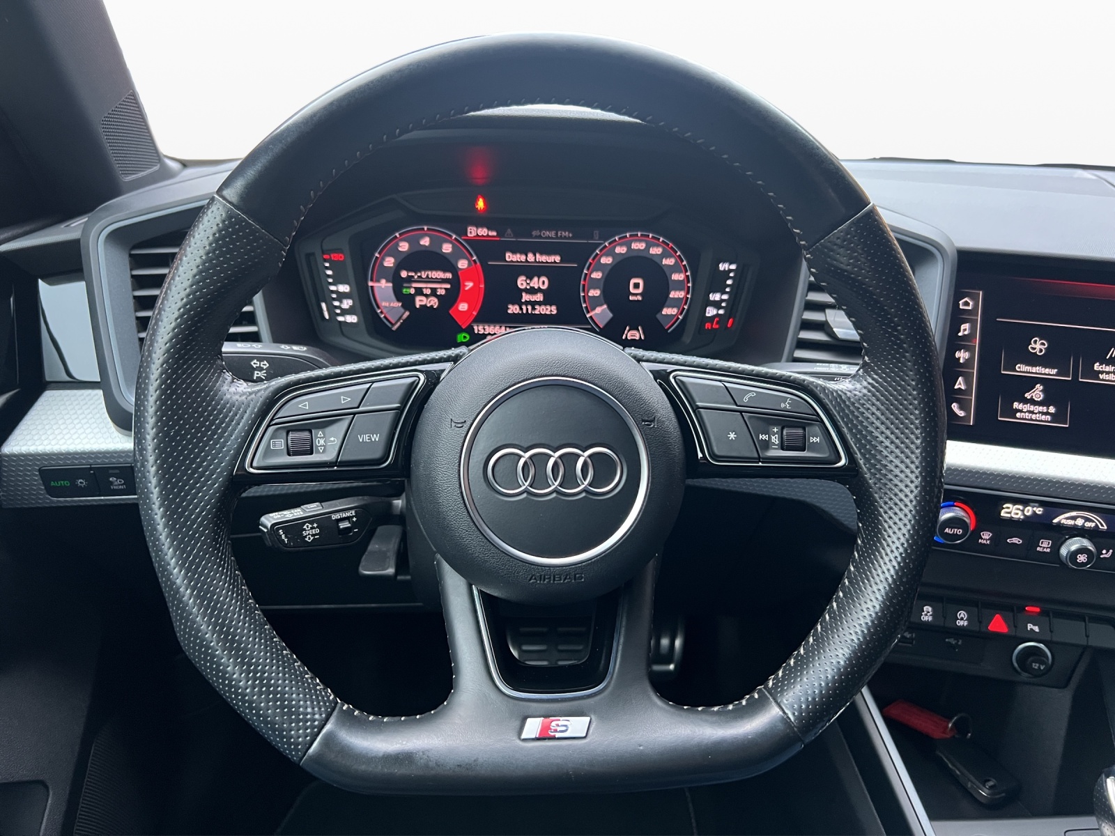 AUDI A1 Sportback 30 TFSI S-tronic-image-10