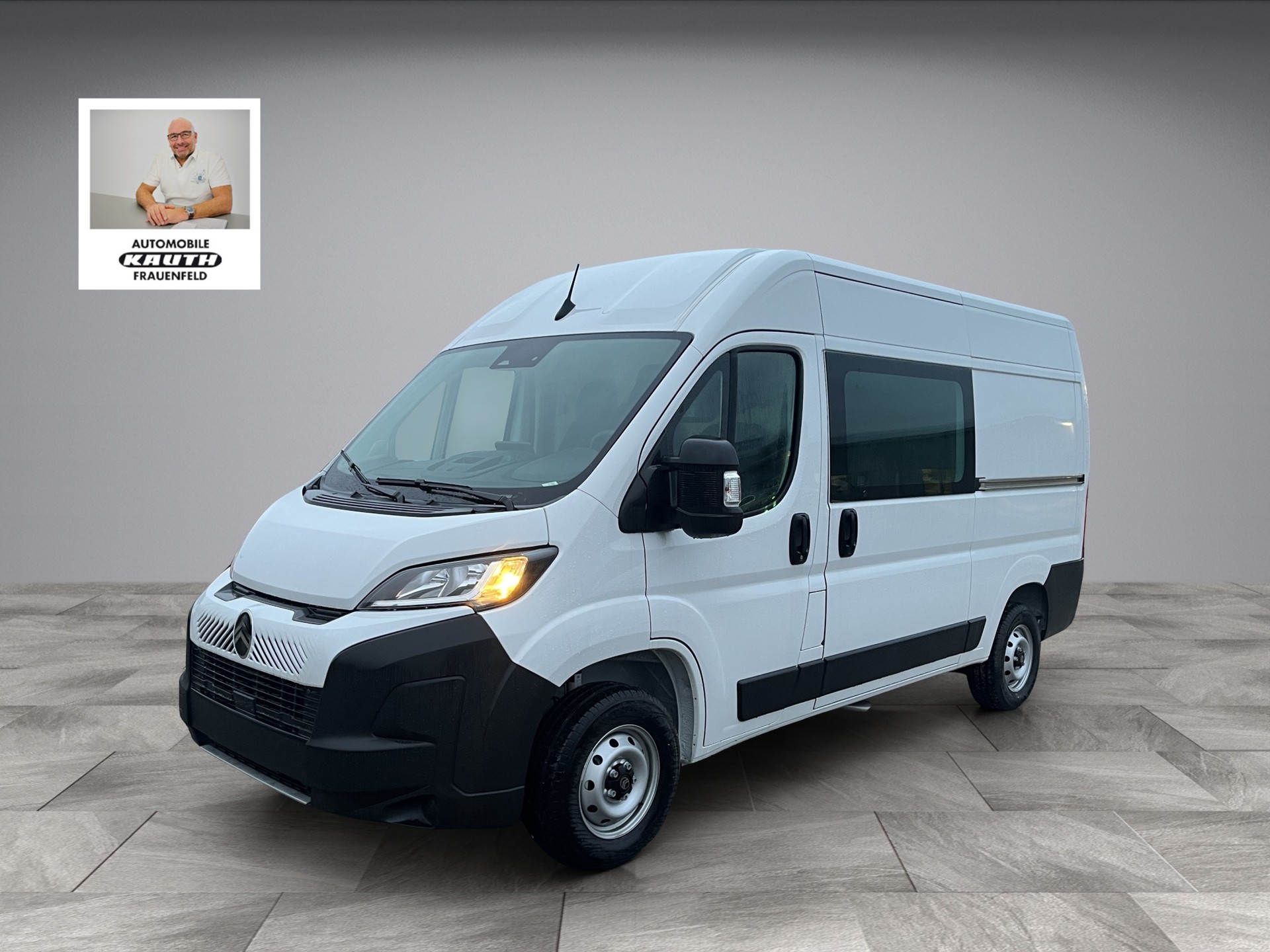 CITROEN Jumper 35 2.2 BlueHDi 140 L2H2 *Navigation, AHK, Rückfahrkamera, 2 Schiebetüren*