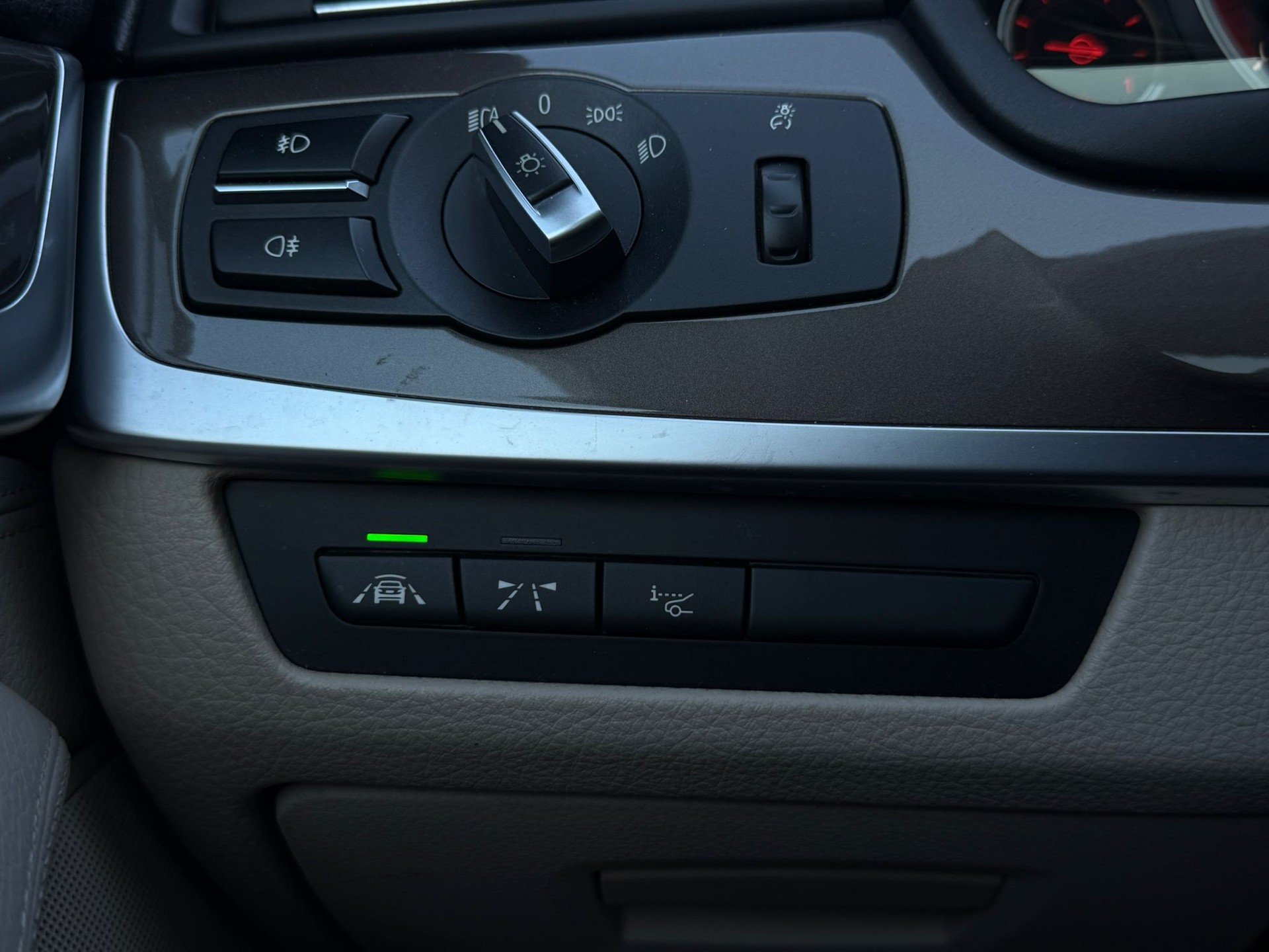 BMW 535d Touring xDrive Steptronic-image-12