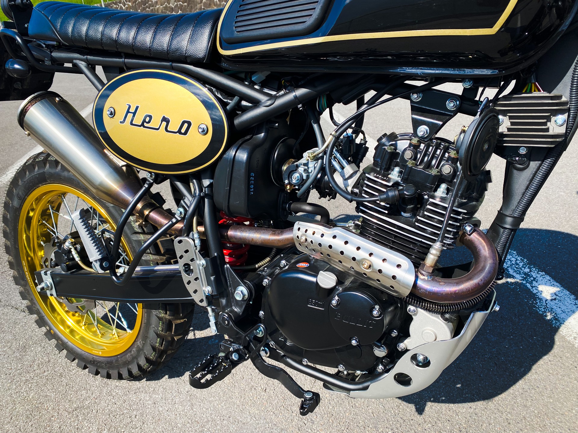 BULLIT Hero 125-image-3