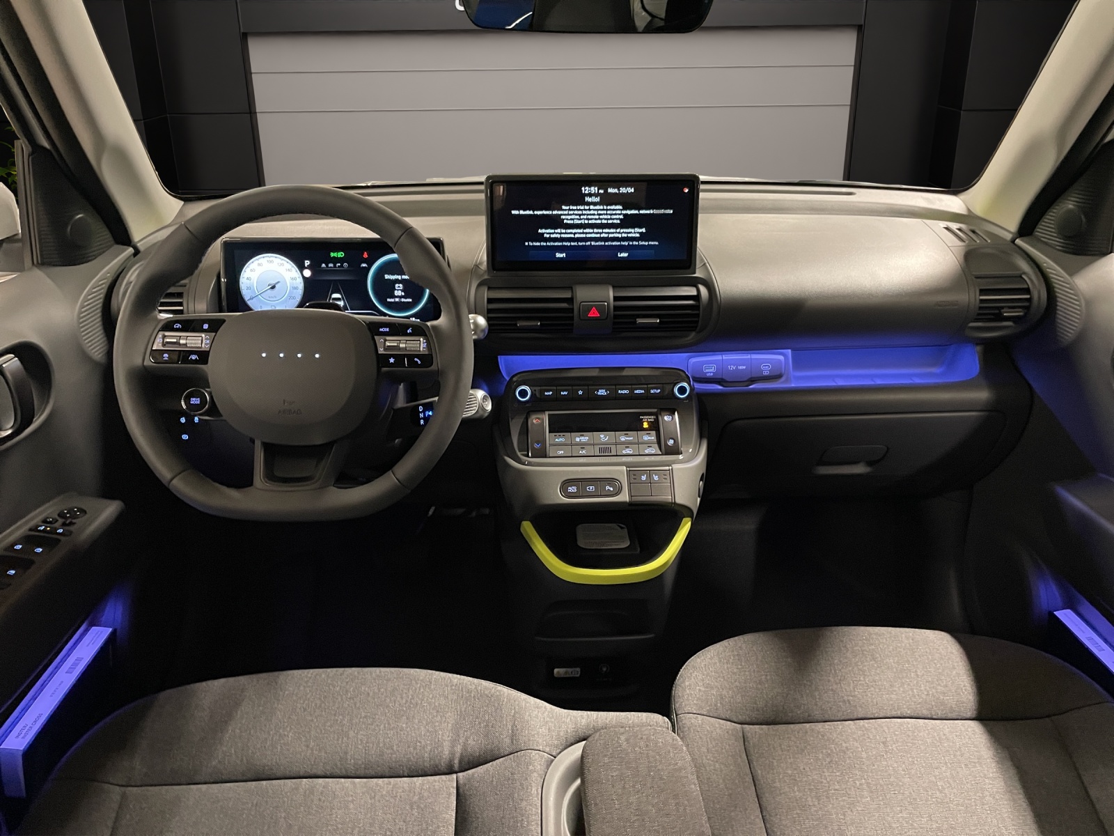 HYUNDAI Inster 49kWh Vertex Cross-image-10