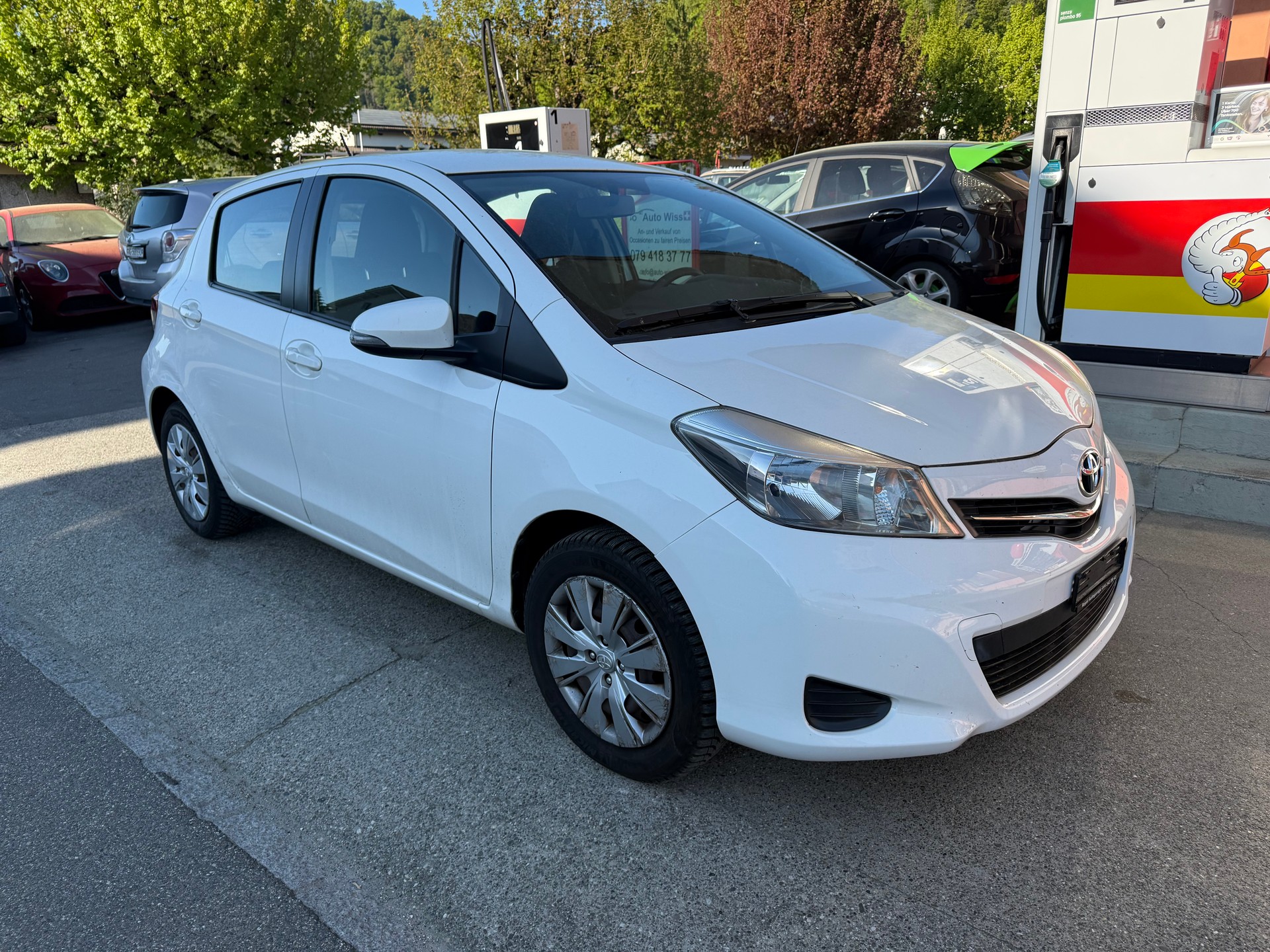 TOYOTA Yaris 1.33 Sol-image-2