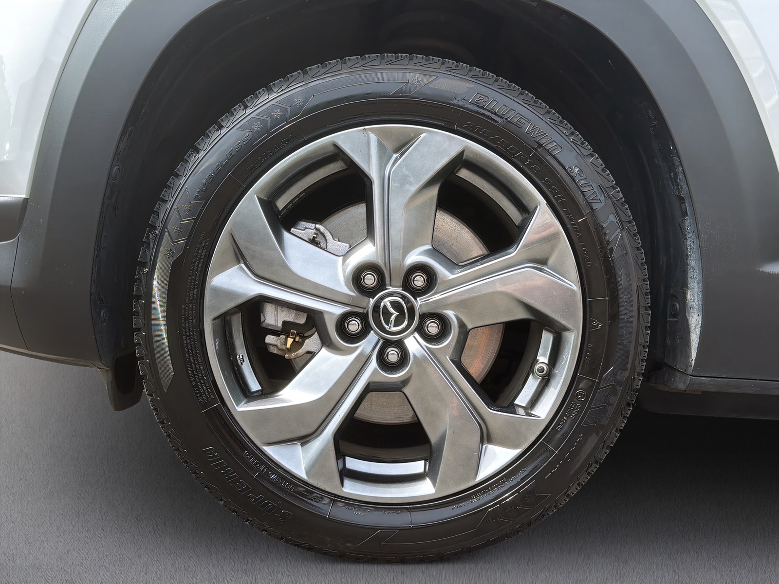 MAZDA MX-30 e-Skyactiv Revolution-image-19