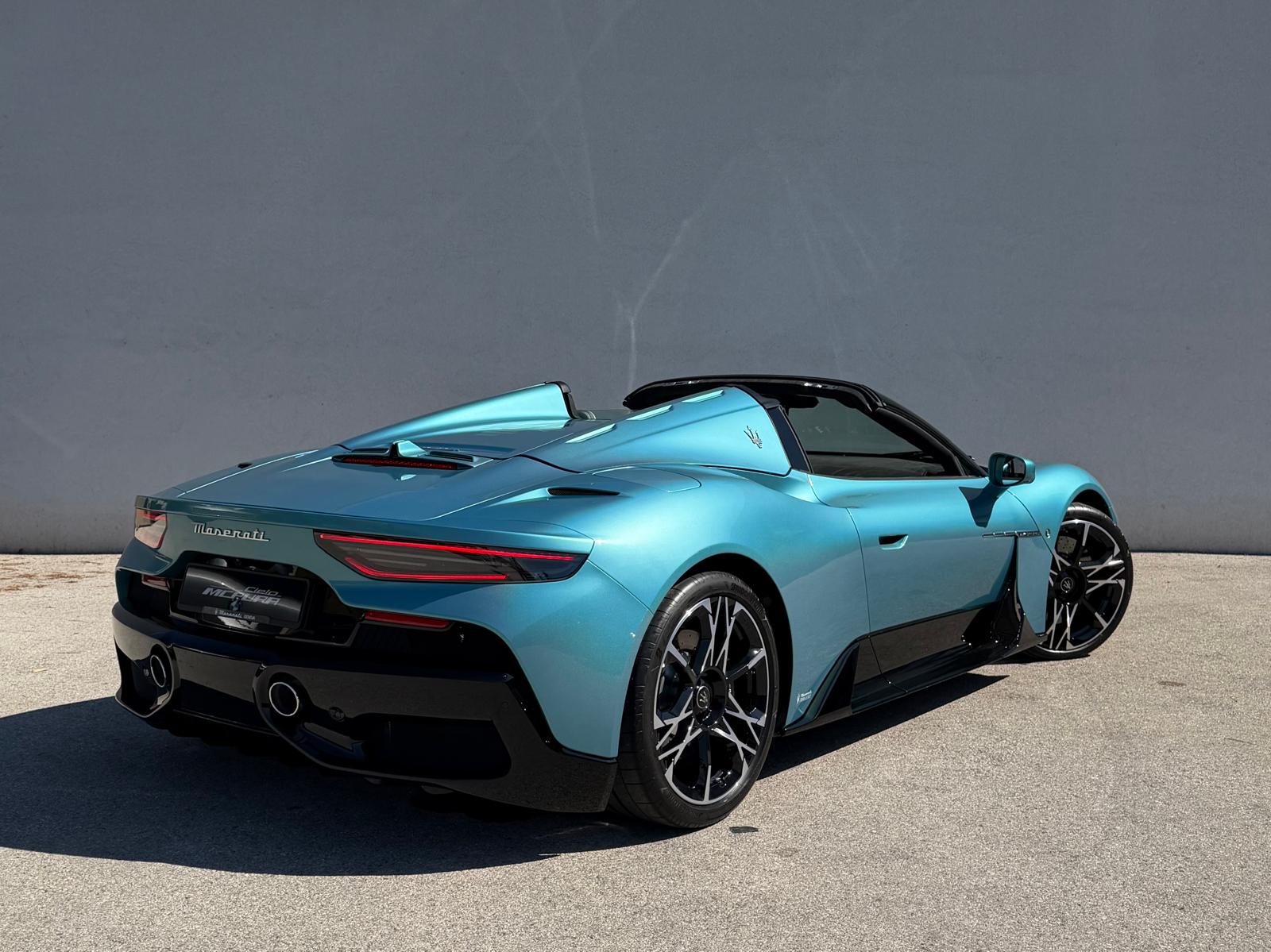 MASERATI MC PURA CIELO-image-1