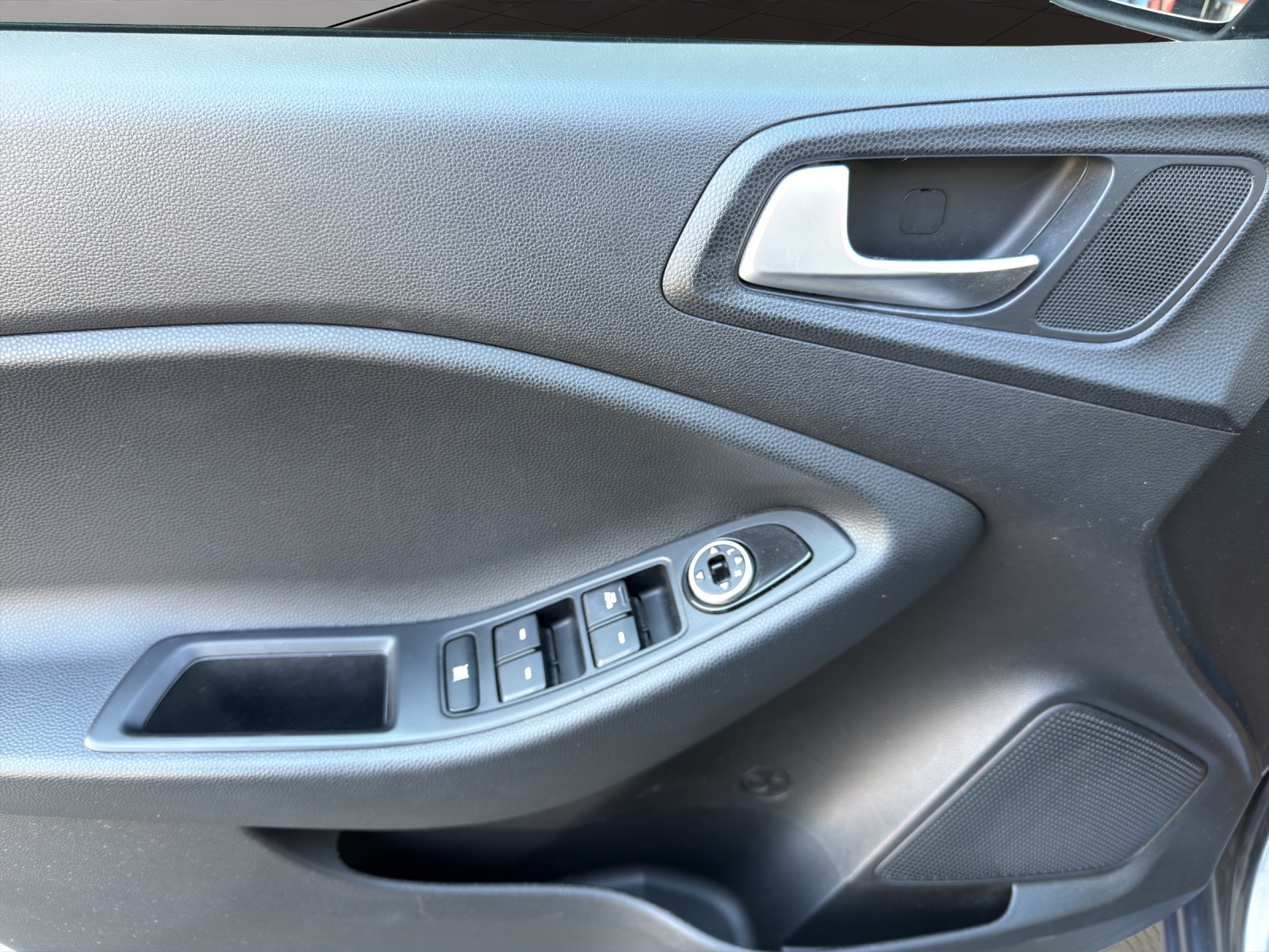 HYUNDAI i20 1.0 T-GDi Amplia-image-11