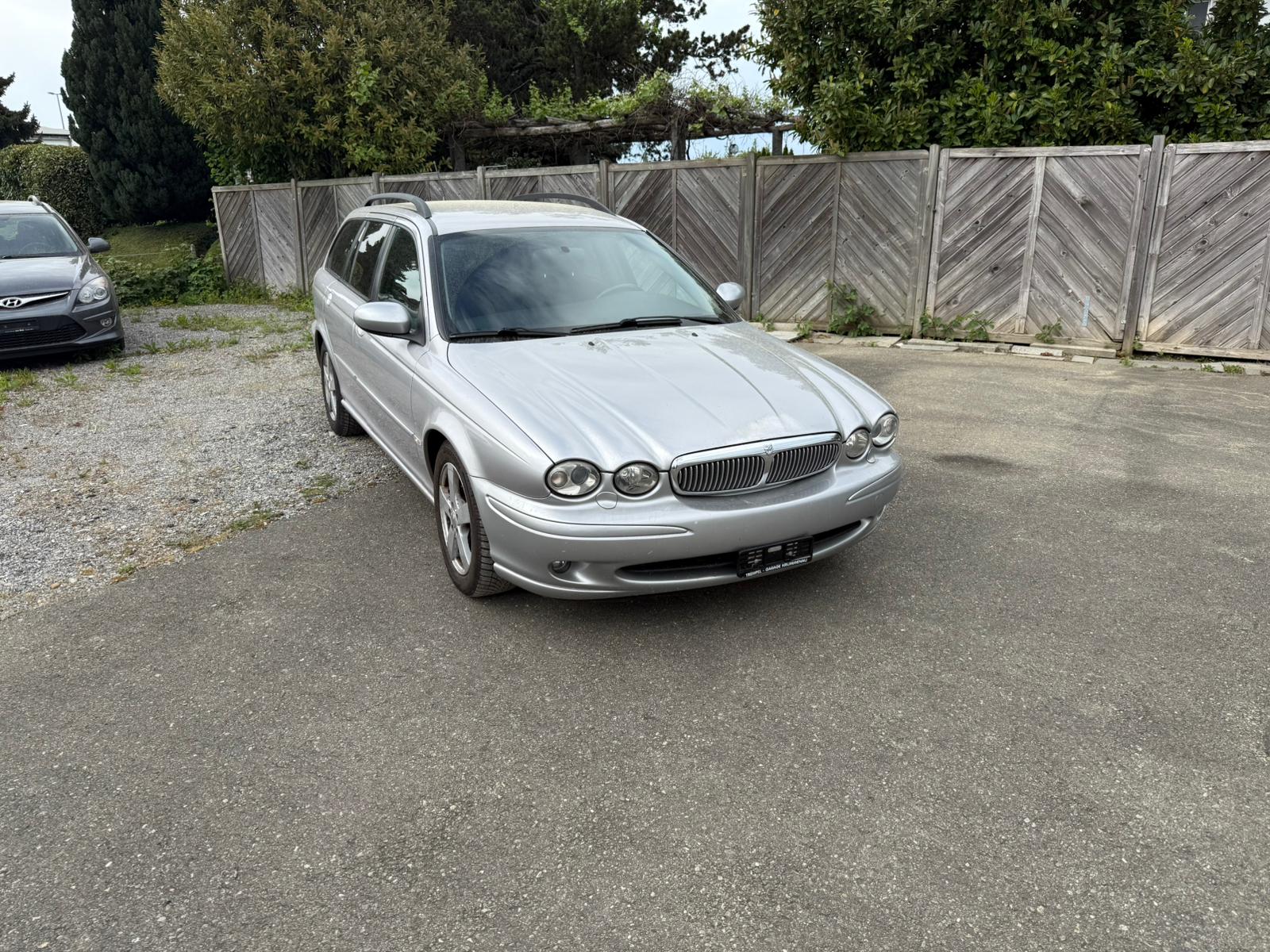 JAGUAR X-Type Estate 2.0D Classic-image-1