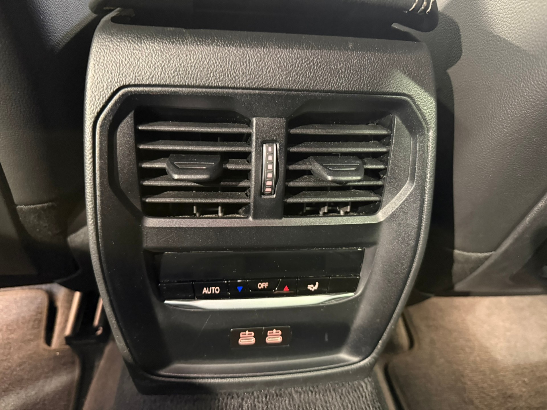 BMW M340d xDrive 48V Touring Steptronic Sport-image-20
