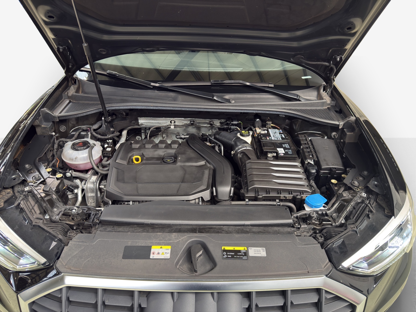AUDI Q3 35 TFSI Attraction S-tronic-image-15