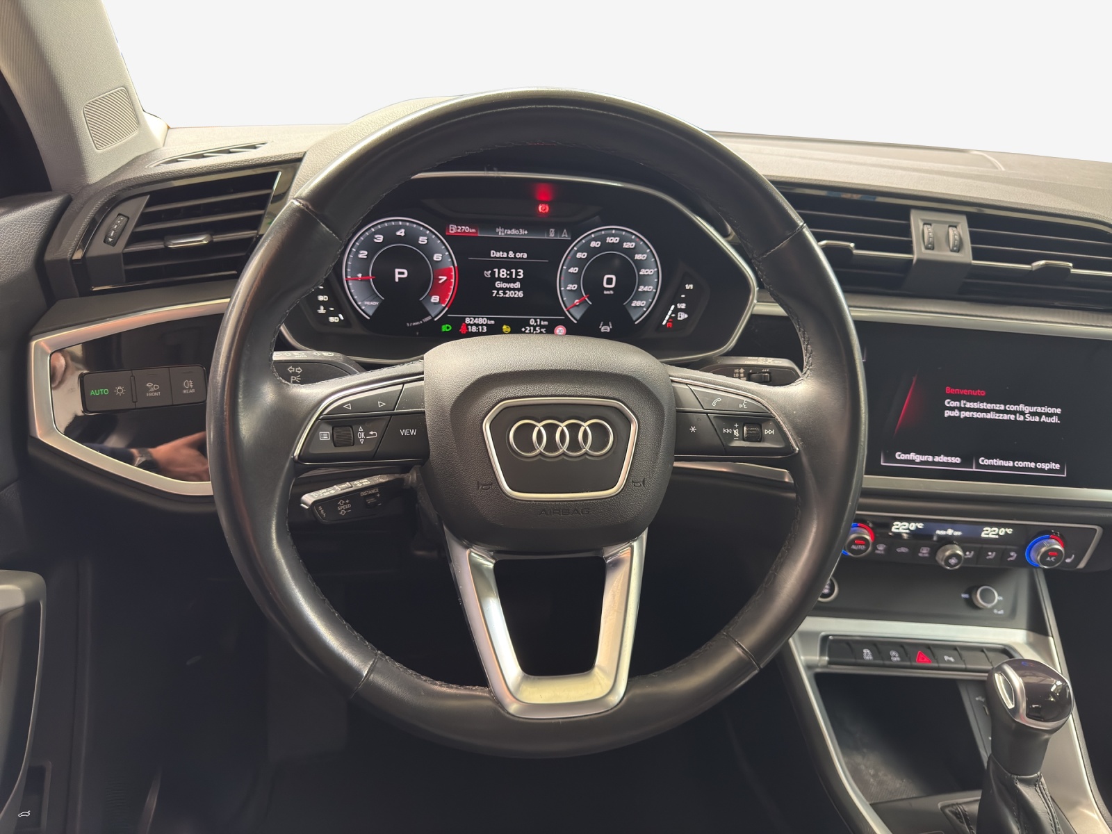 AUDI Q3 35 TFSI Attraction S-tronic-image-9