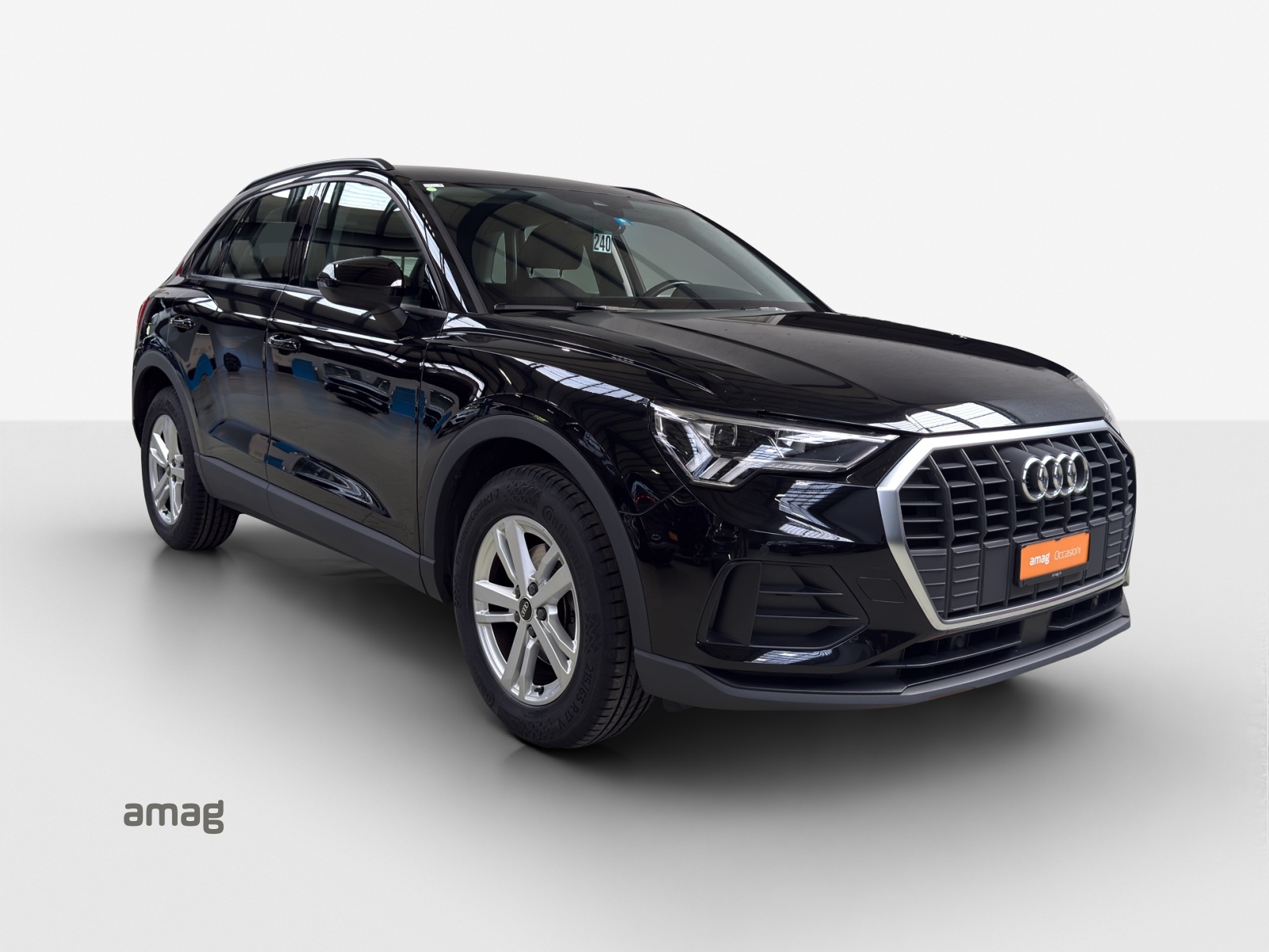 AUDI Q3 35 TFSI Attraction S-tronic-image-5